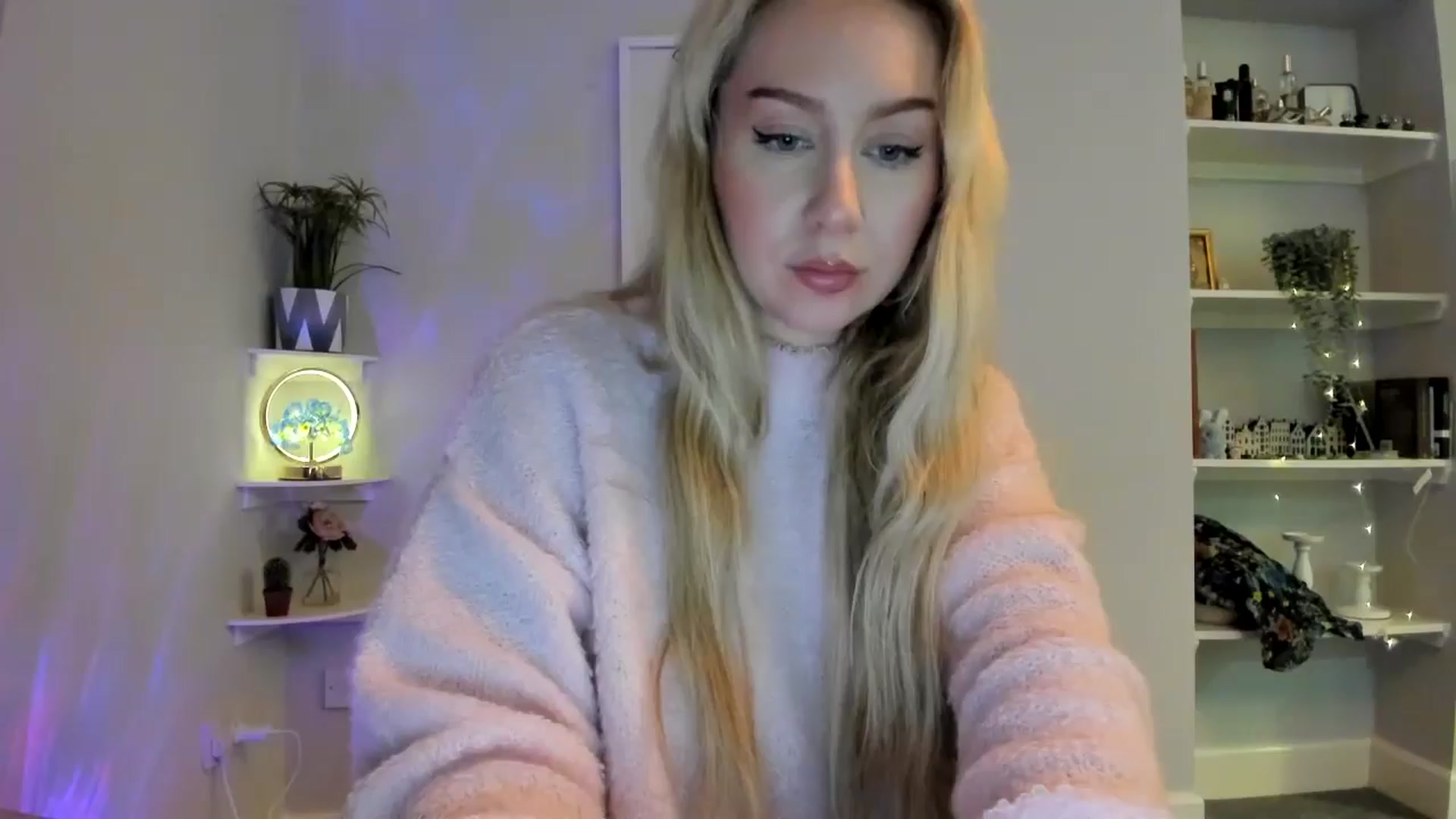 Gallery image thumbnail from British_Cutie's myfreecams stream on, 01/29/2026, 21:07 image 2 of 20