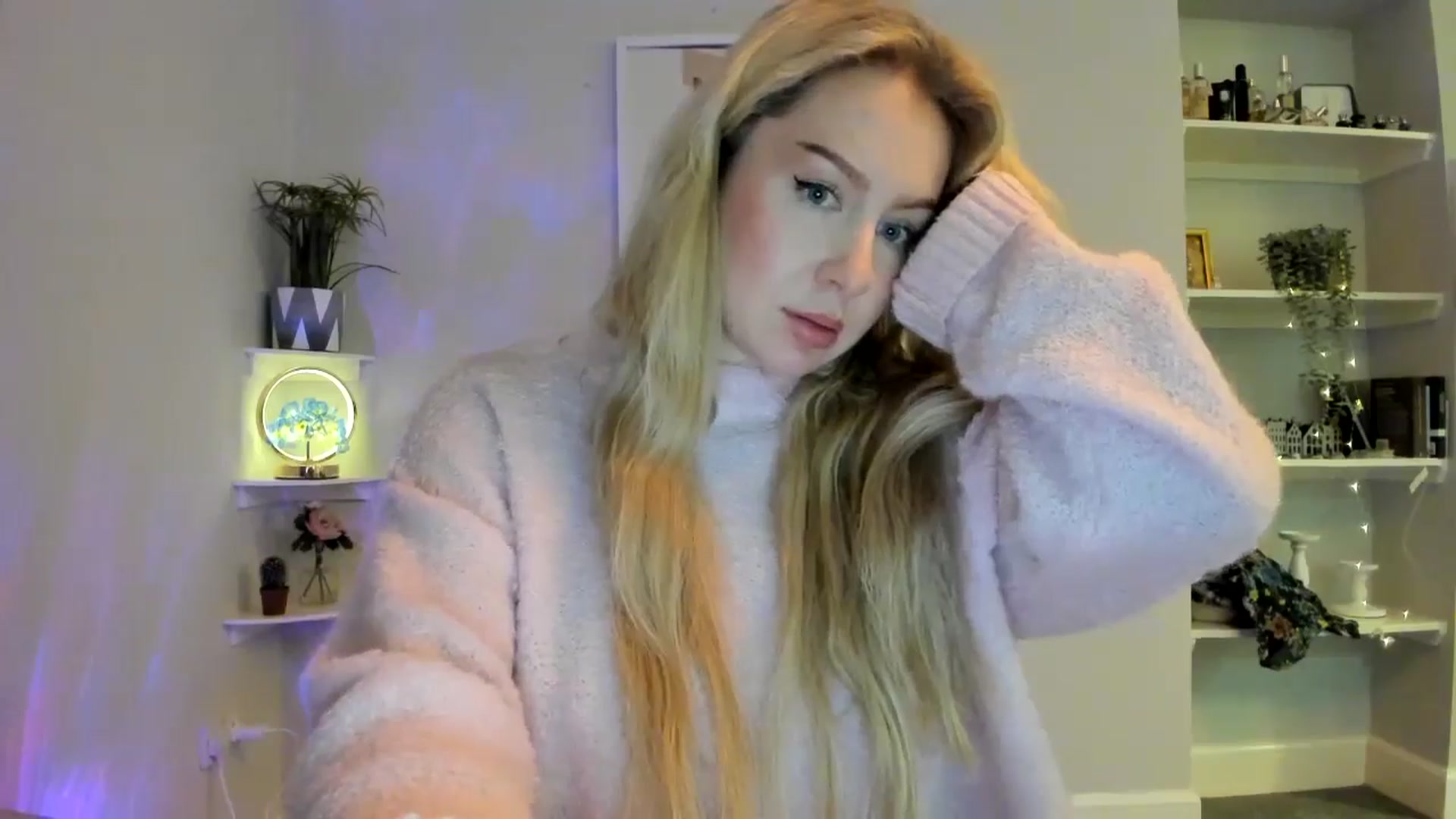 Gallery image thumbnail from British_Cutie's myfreecams stream on, 01/29/2026, 21:07 image 10 of 20