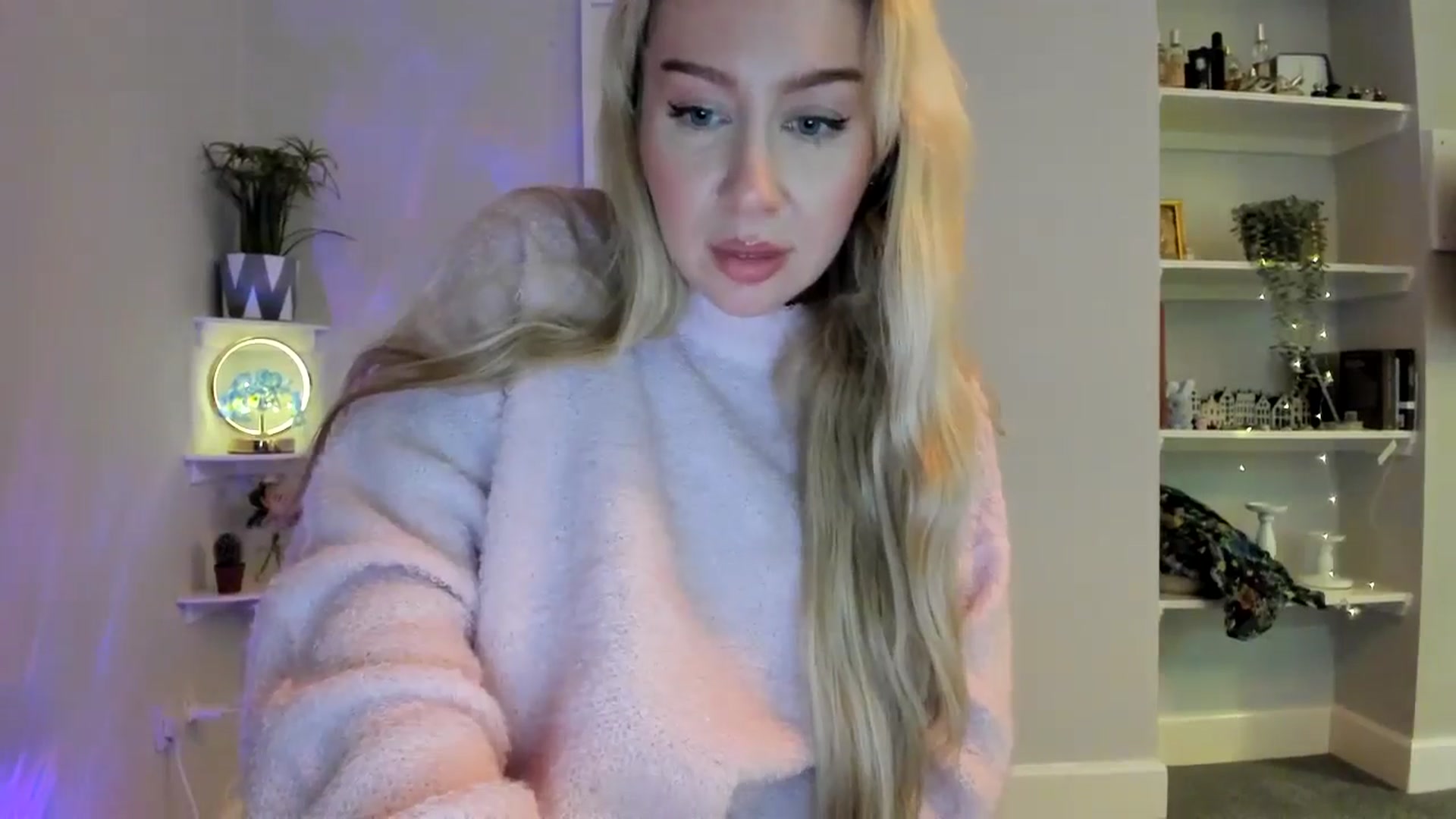 Gallery image thumbnail from British_Cutie's myfreecams stream on, 01/29/2026, 21:07 image 18 of 20