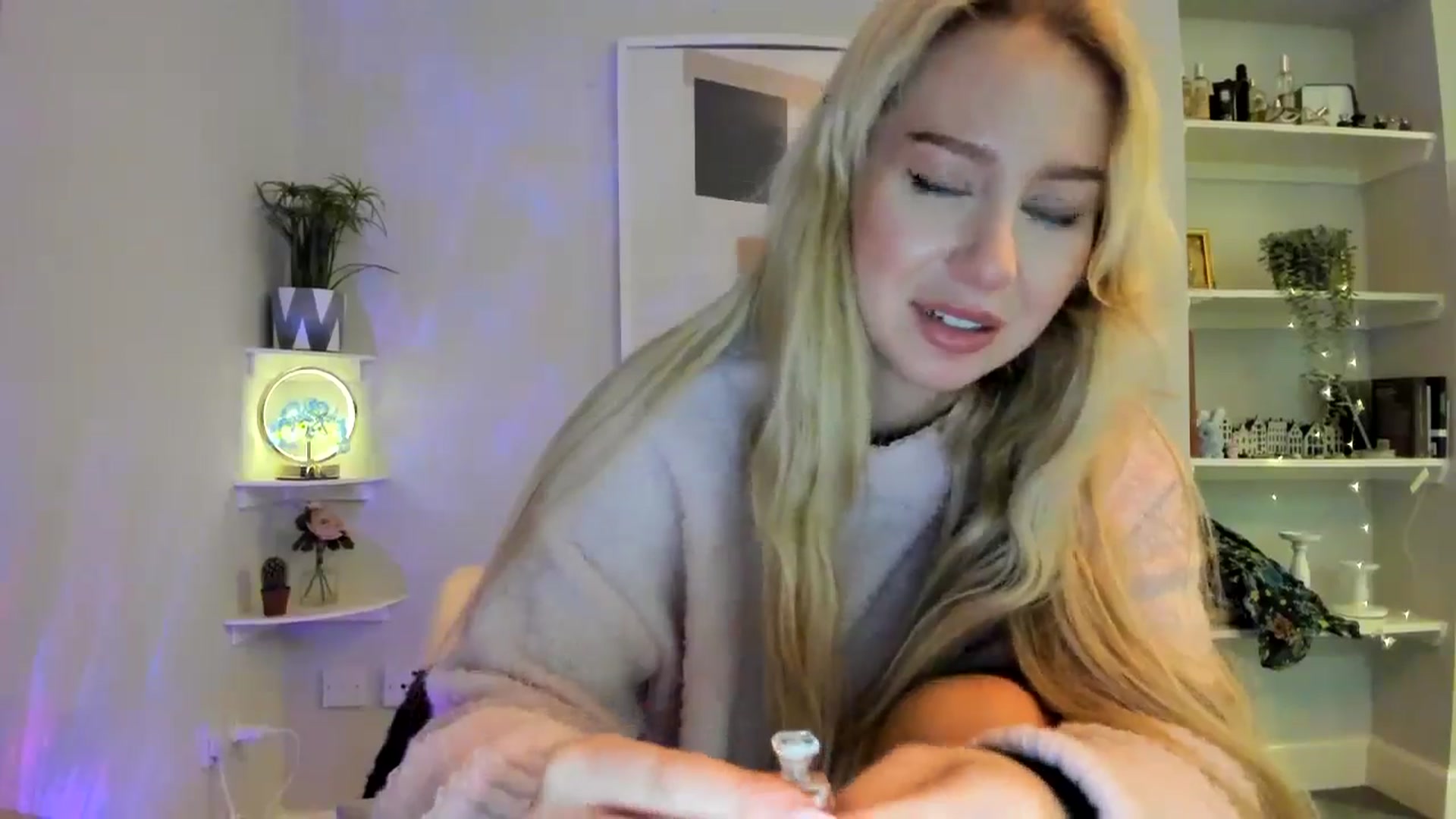 Gallery image thumbnail from British_Cutie's myfreecams stream on, 01/29/2026, 21:07 image 6 of 20