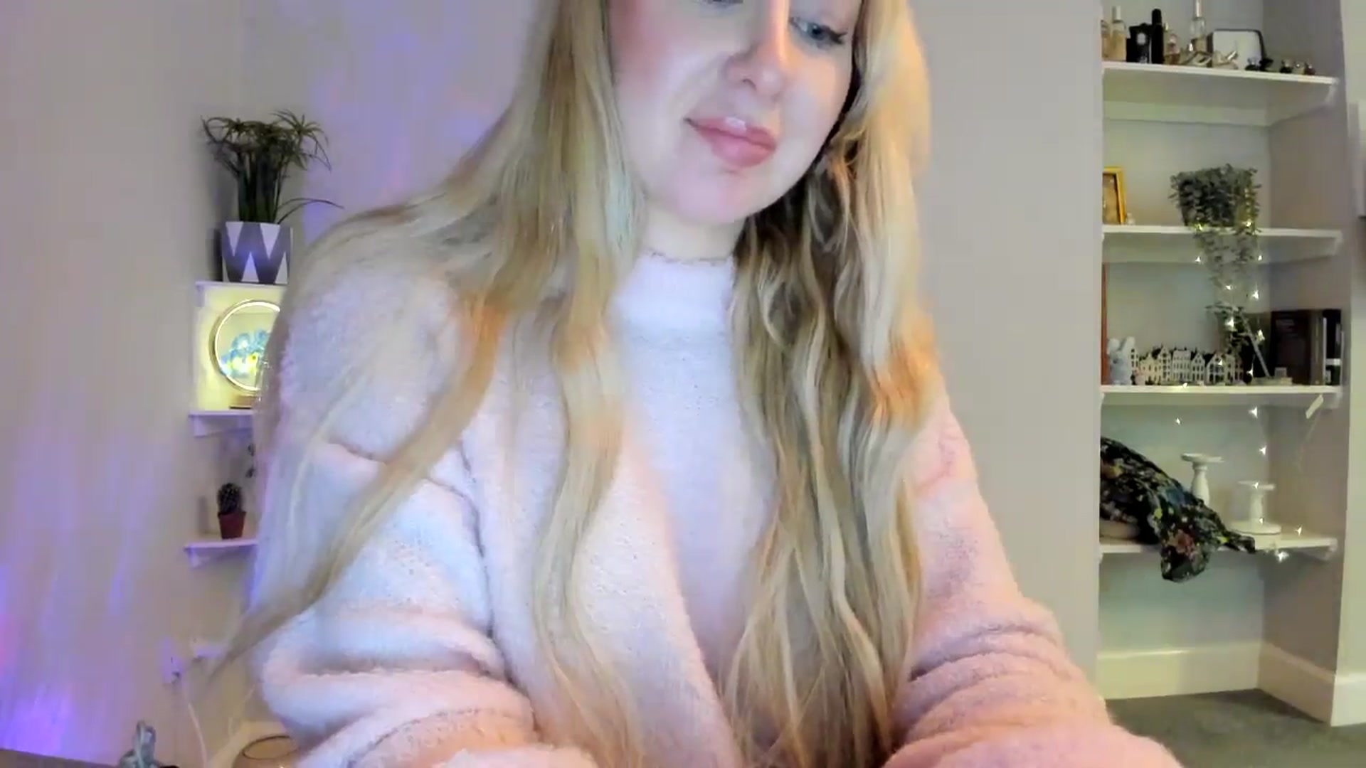 Gallery image thumbnail from British_Cutie's myfreecams stream on, 01/29/2026, 21:07 image 16 of 20