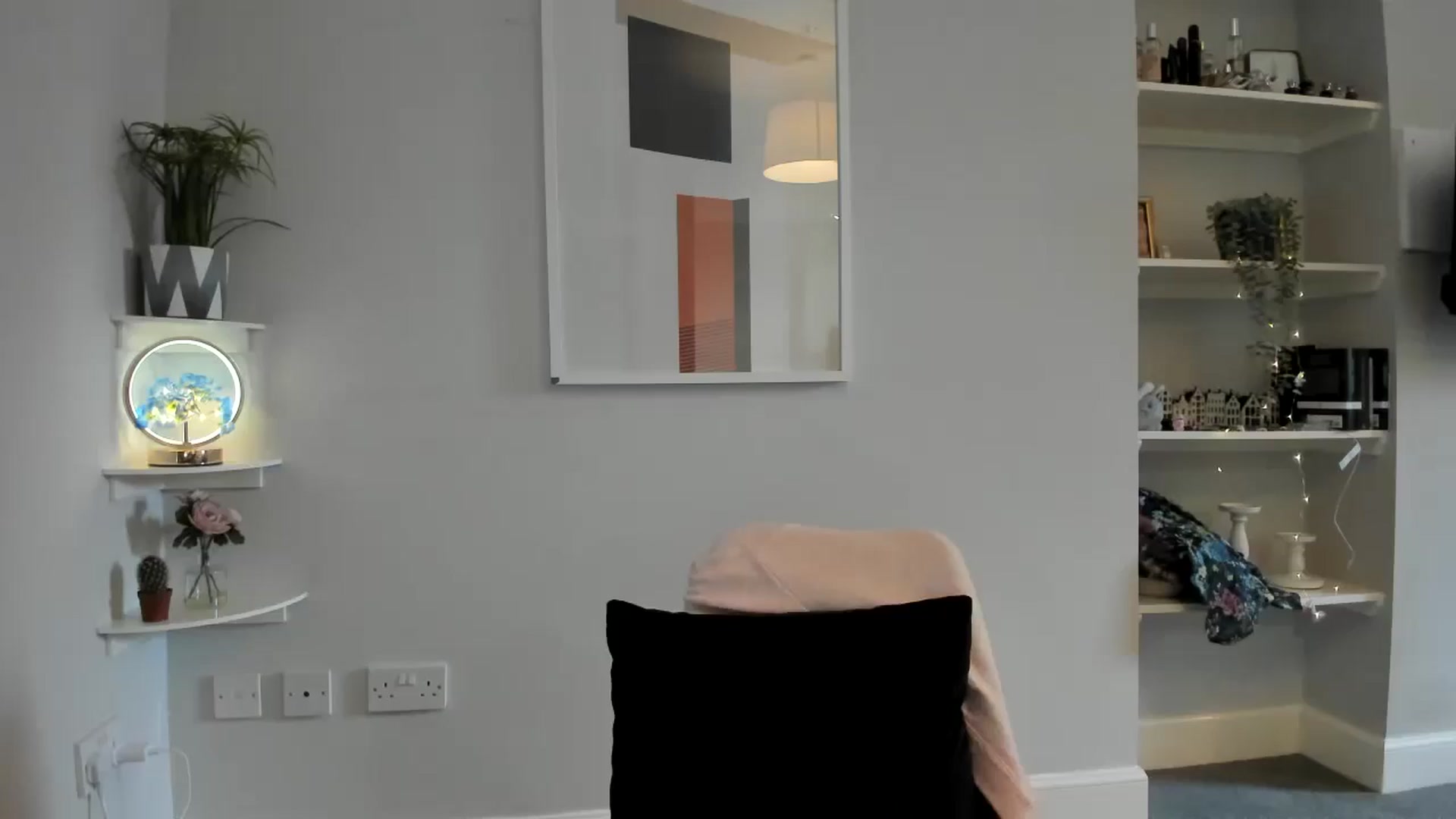 Gallery image thumbnail from British_Cutie's myfreecams stream on, 02/05/2026, 14:02 image 5 of 20