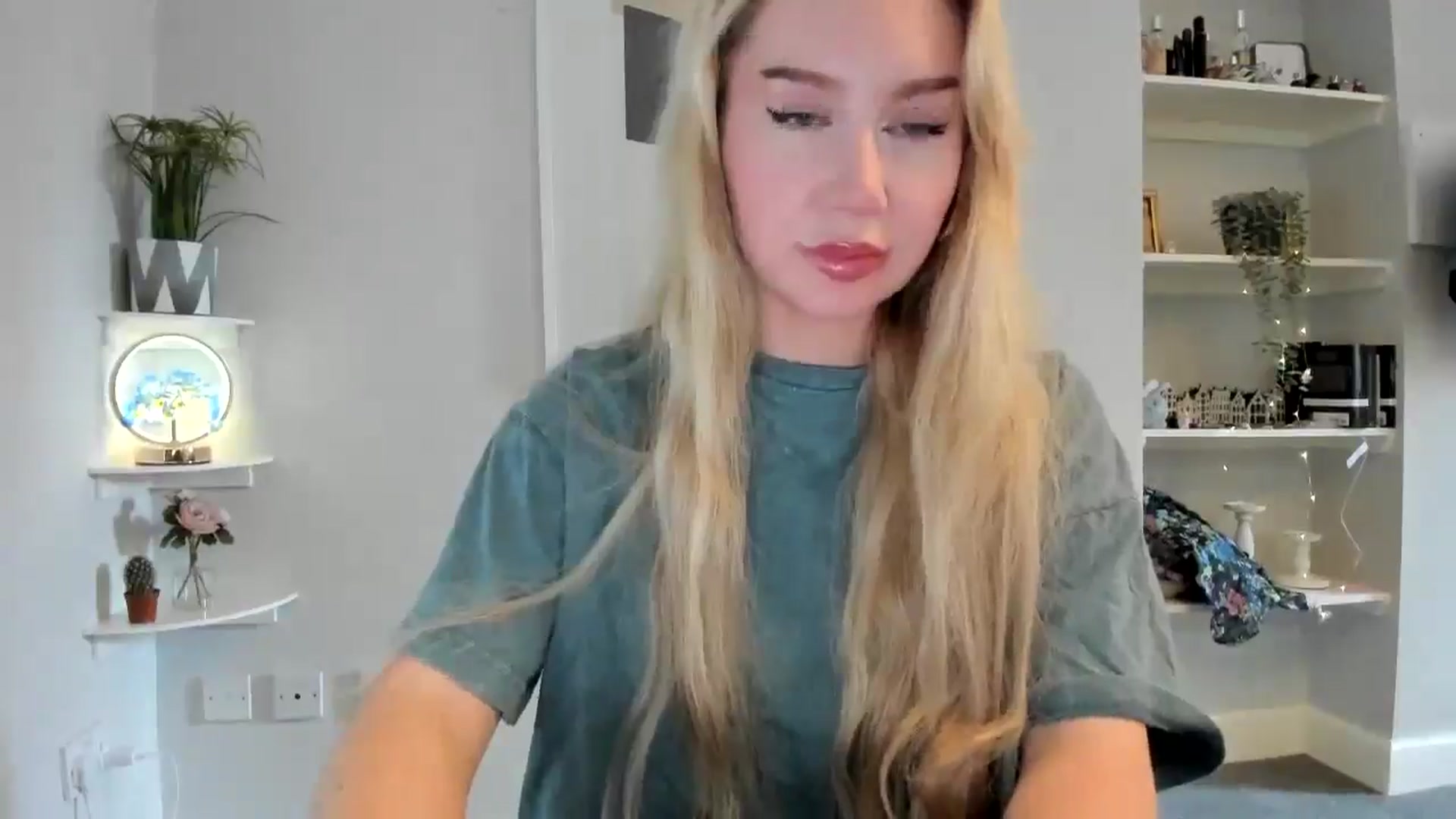 Gallery image thumbnail from British_Cutie's myfreecams stream on, 02/05/2026, 14:02 image 7 of 20