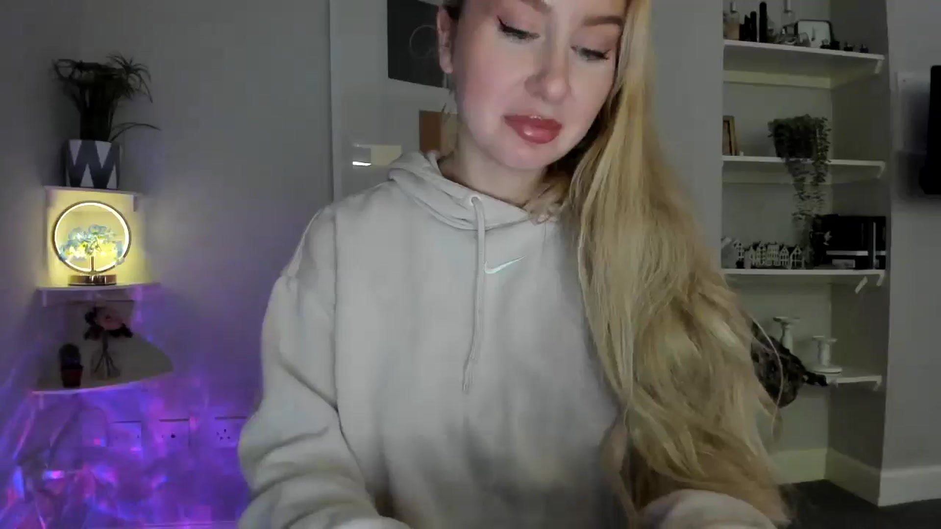 Gallery image thumbnail from British_Cutie's myfreecams stream on, 02/06/2026, 24:02 image 2 of 20