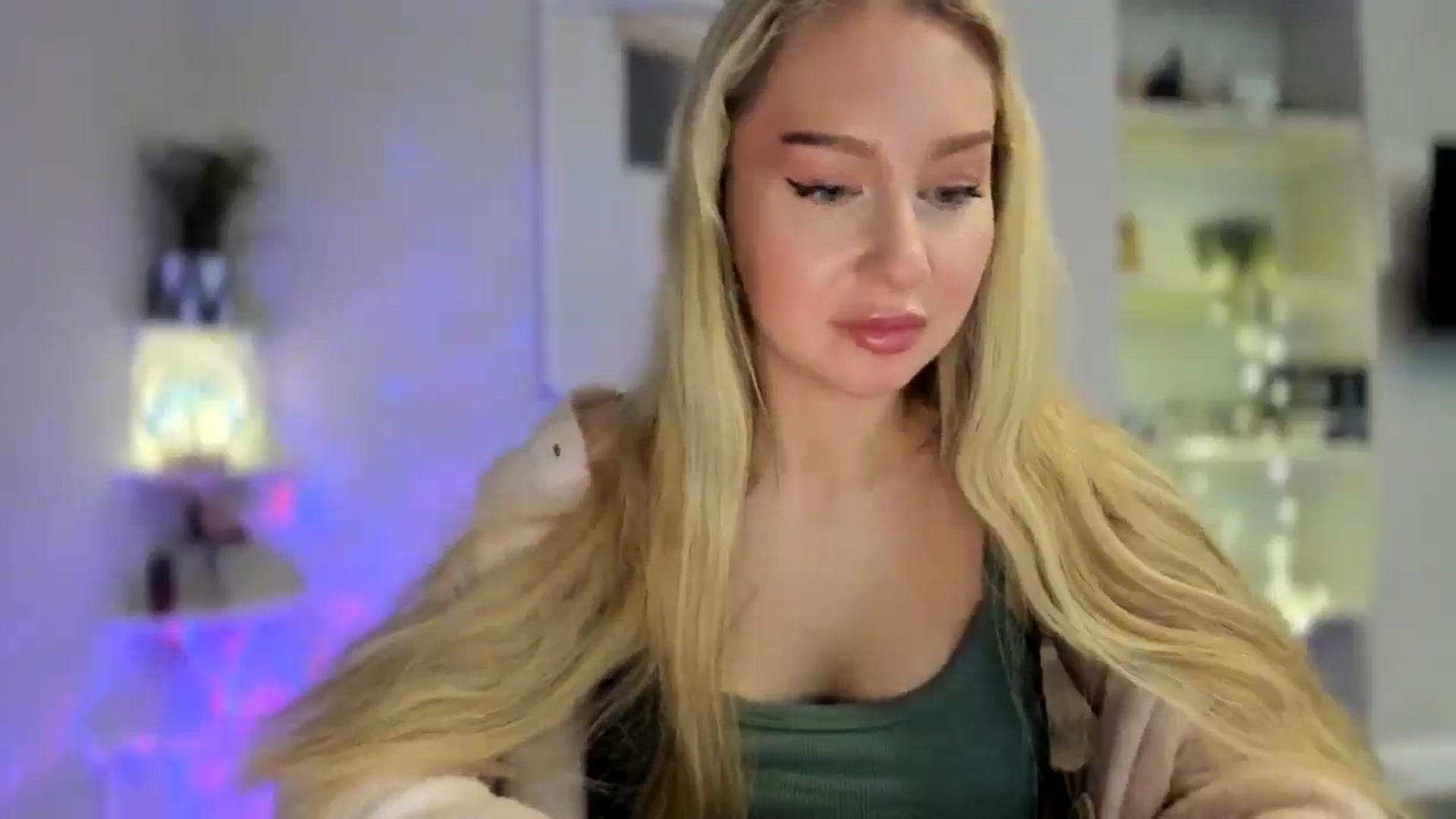 Gallery image thumbnail from British_Cutie's myfreecams stream on, 02/06/2026, 22:38 image 10 of 20