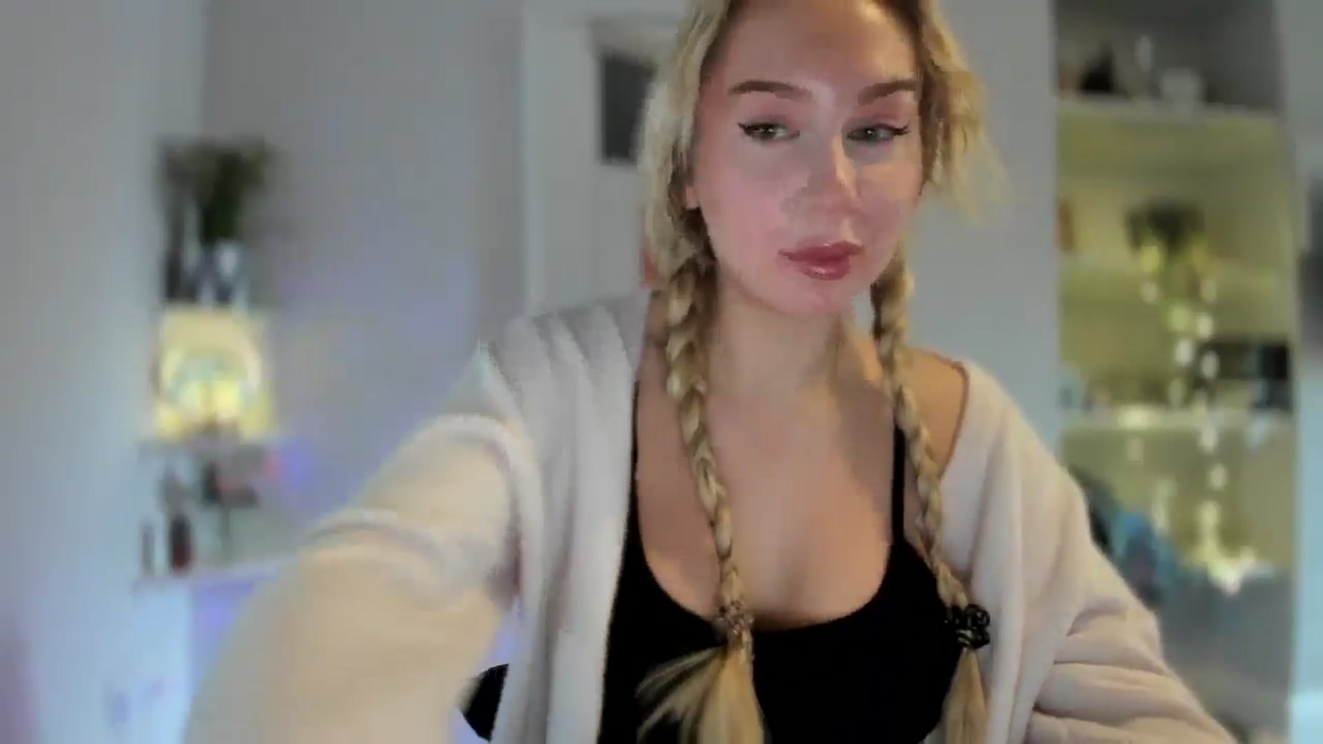 Gallery image thumbnail from British_Cutie's myfreecams stream on, 02/07/2026, 12:12 image 5 of 20