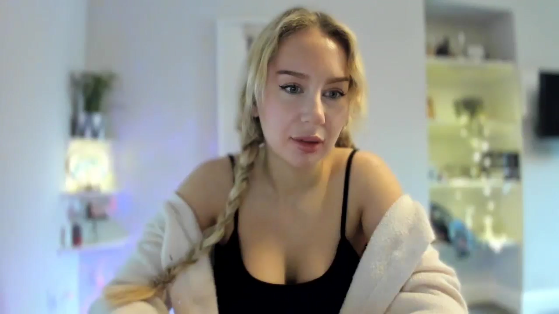Gallery image thumbnail from British_Cutie's myfreecams stream on, 02/07/2026, 12:34 image 18 of 20