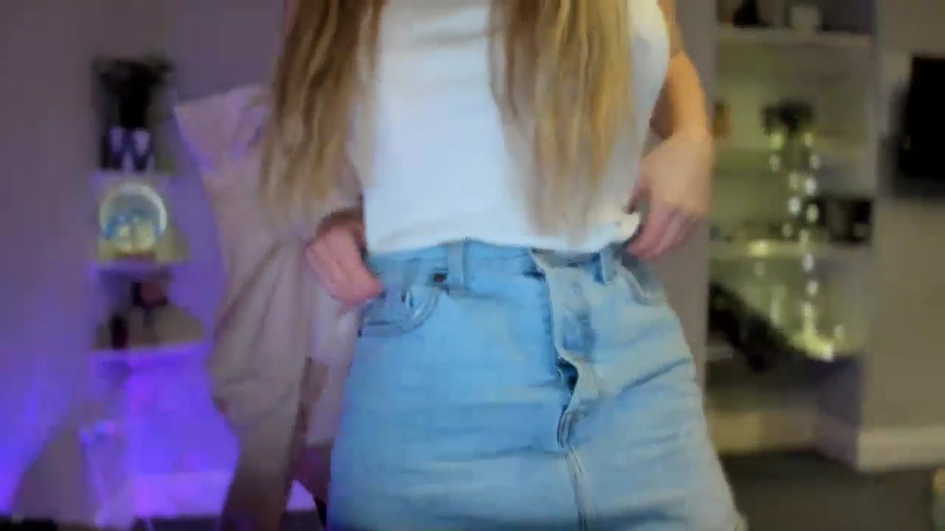 Gallery image thumbnail from British_Cutie's myfreecams stream on, 02/09/2026, 18:31 image 2 of 20