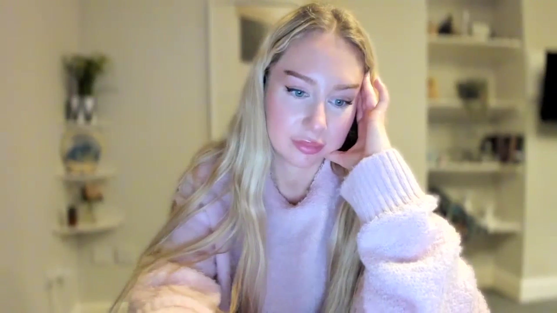 Gallery image thumbnail from British_Cutie's myfreecams stream on, 02/09/2026, 20:30 image 19 of 20
