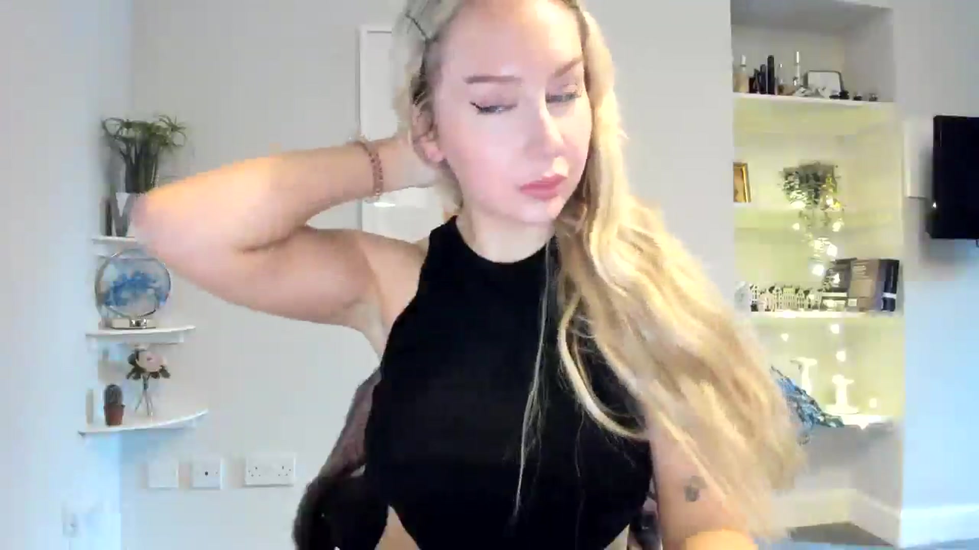 Gallery image thumbnail from British_Cutie's myfreecams stream on, 02/10/2026, 12:20 image 4 of 20