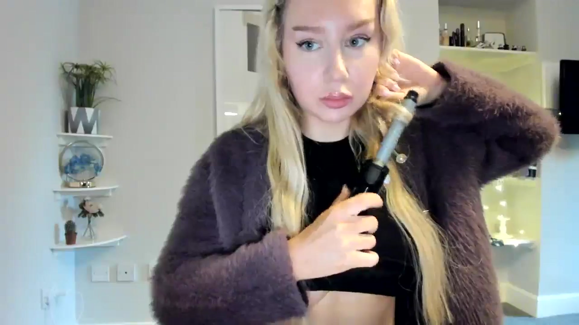 Gallery image thumbnail from British_Cutie's myfreecams stream on, 02/10/2026, 12:20 image 18 of 20