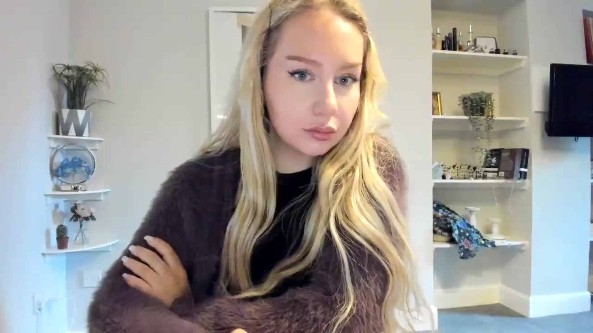 Gallery image thumbnail from British_Cutie's myfreecams stream on, 02/10/2026, 12:20 image 1 of 20