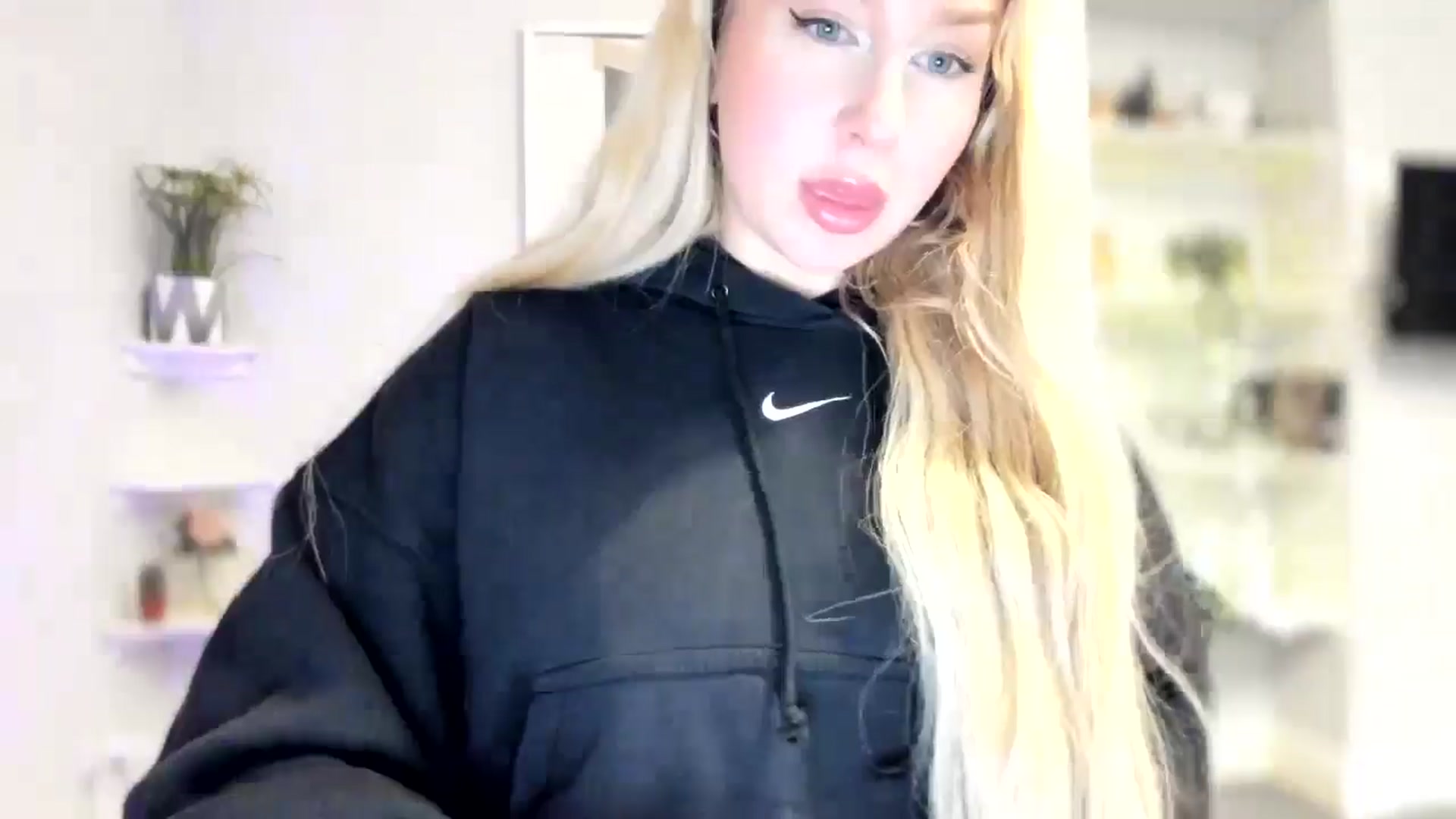 Gallery image thumbnail from British_Cutie's myfreecams stream on, 02/11/2026, 18:34 image 5 of 20