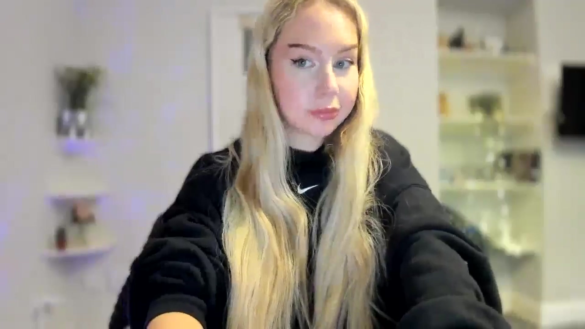 Gallery image thumbnail from British_Cutie's myfreecams stream on, 02/11/2026, 18:34 image 15 of 20