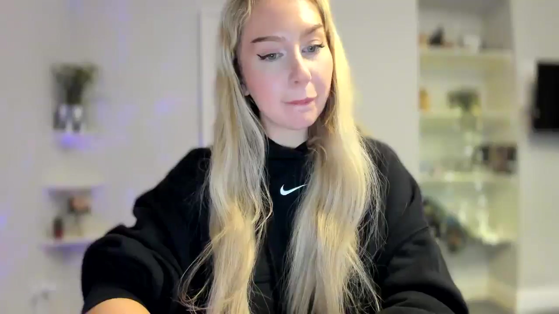 Gallery image thumbnail from British_Cutie's myfreecams stream on, 02/11/2026, 18:34 image 17 of 20