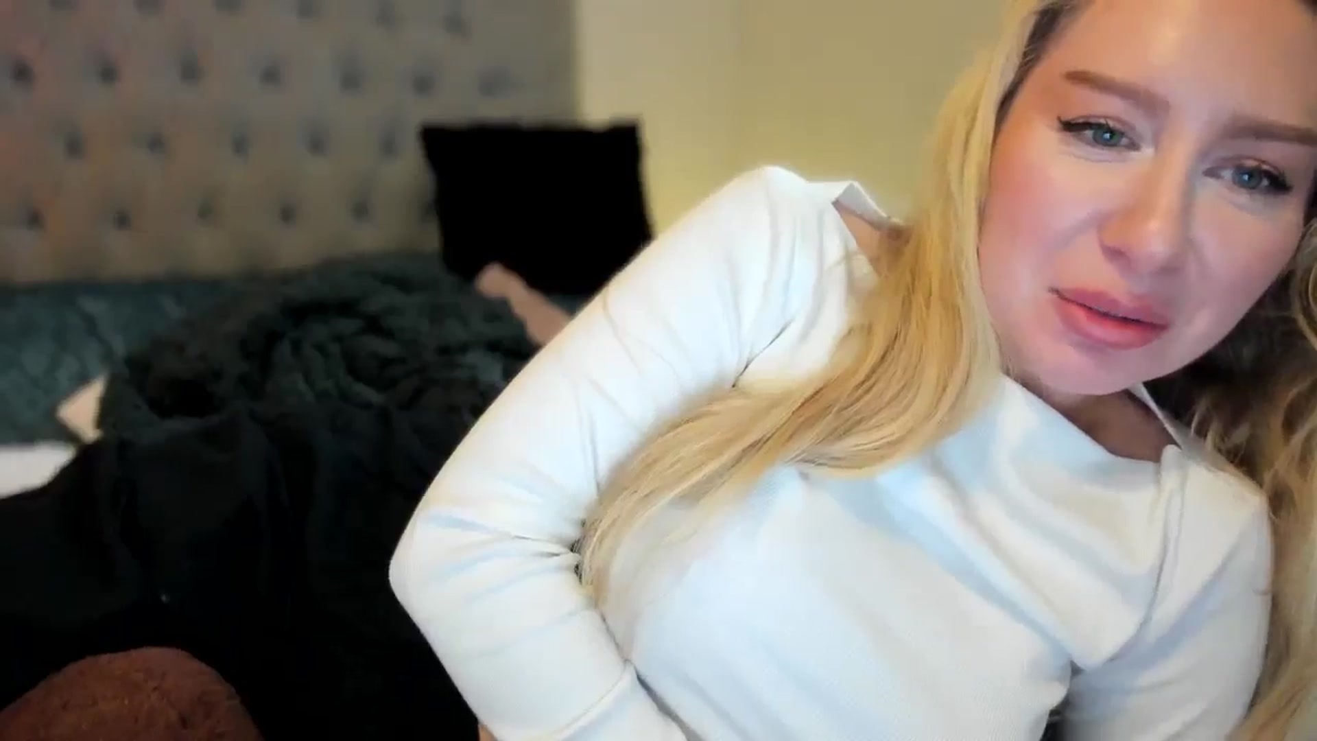 Gallery image thumbnail from British_Cutie's myfreecams stream on, 02/15/2026, 16:35 image 18 of 20