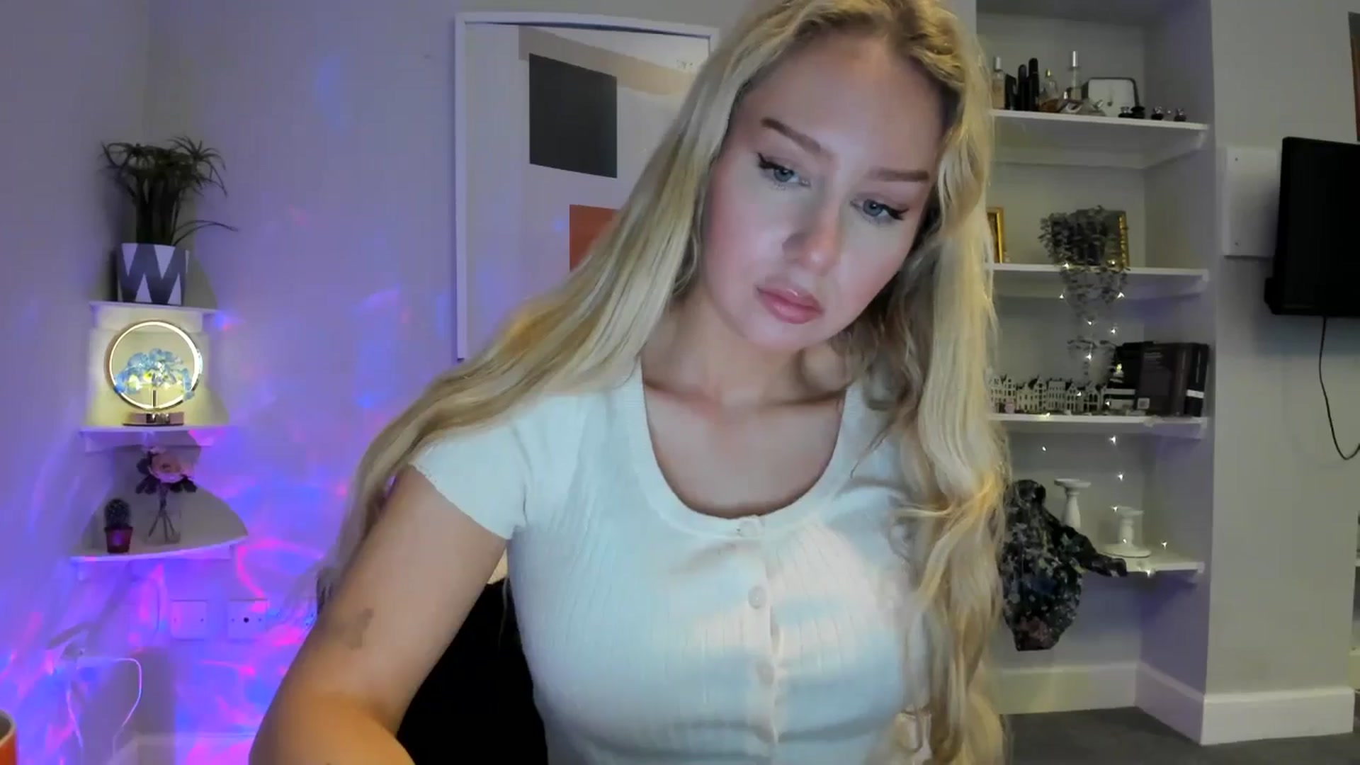 Gallery image thumbnail from British_Cutie's myfreecams stream on, 02/24/2026, 15:27 image 6 of 20