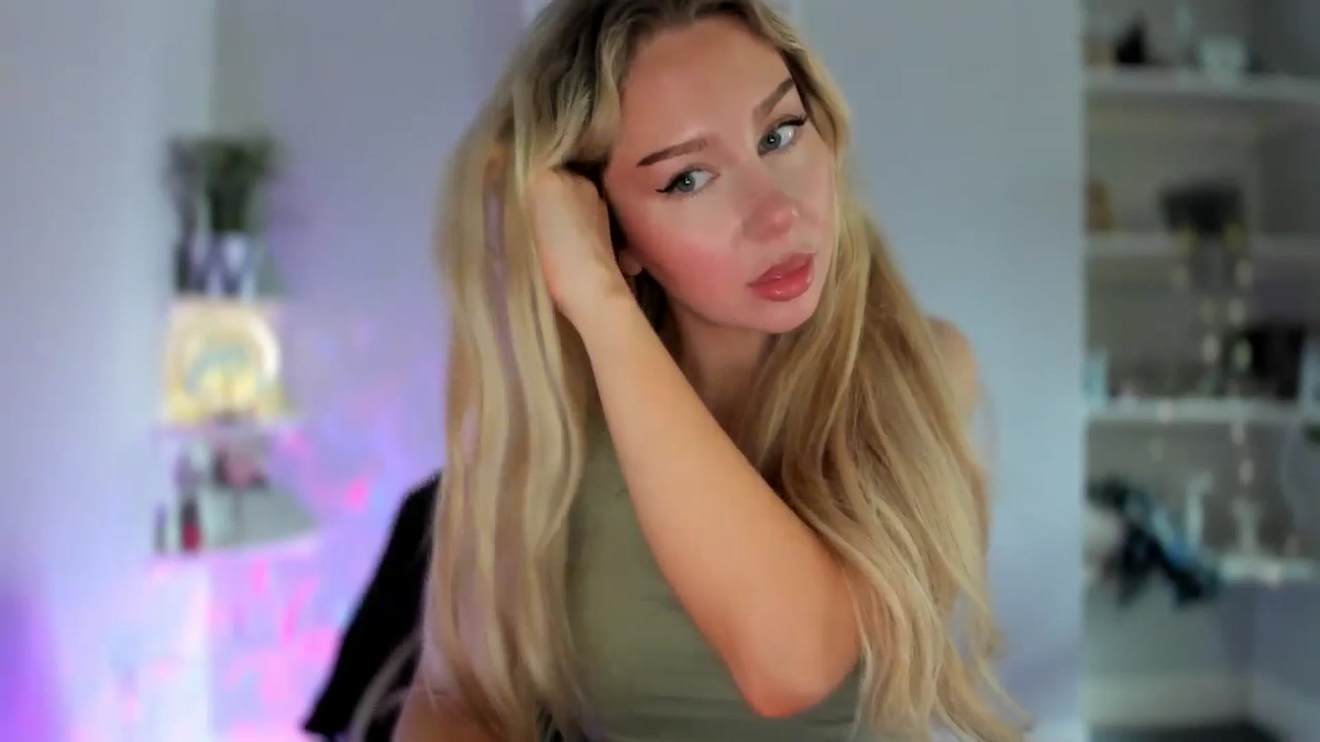 Gallery image thumbnail from British_Cutie's myfreecams stream on, 02/26/2026, 13:35 image 8 of 20