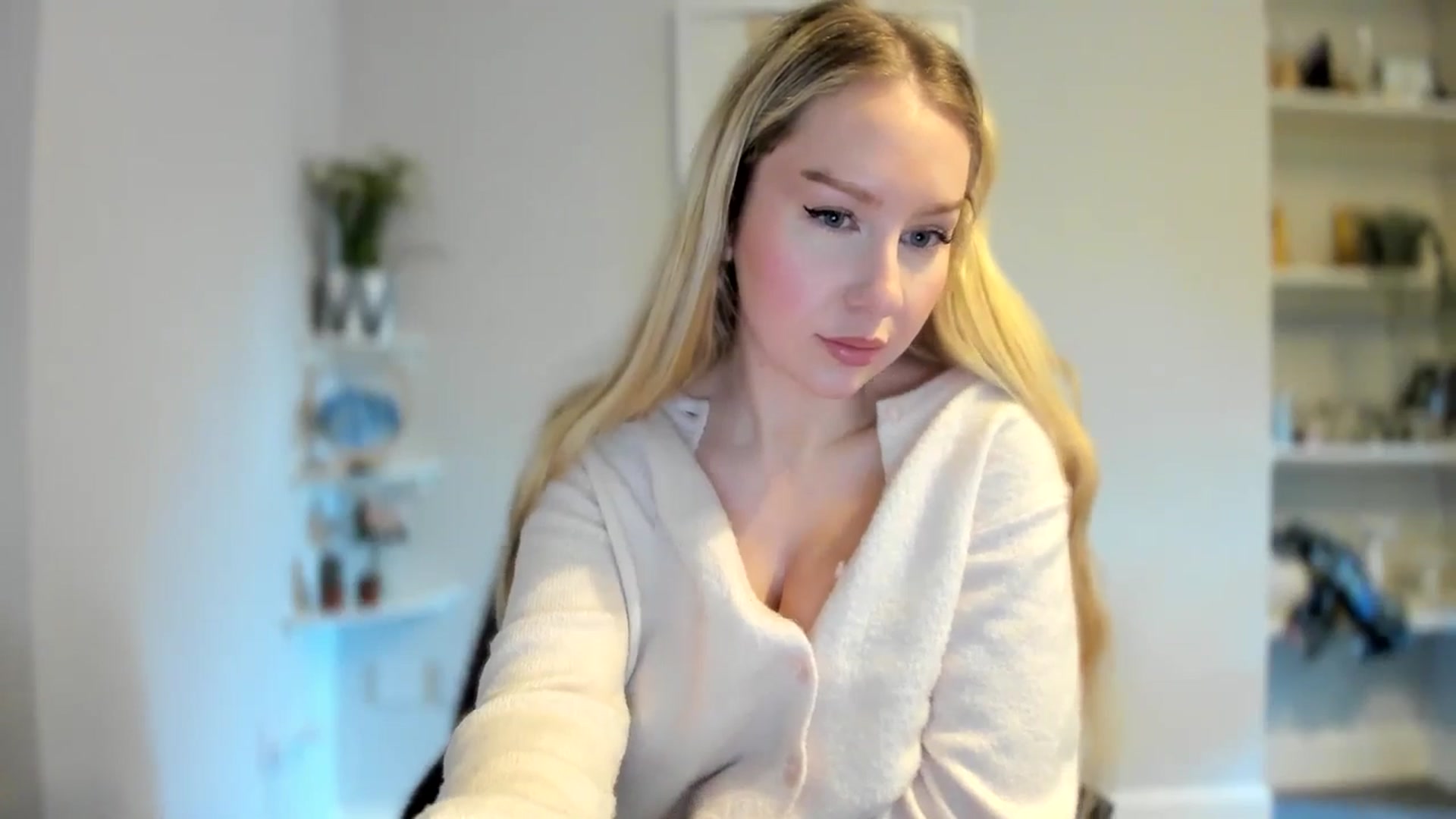Gallery image thumbnail from British_Cutie's myfreecams stream on, 03/02/2026, 16:36 image 18 of 20