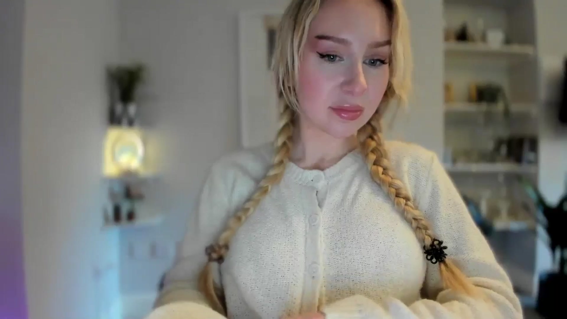 Gallery image thumbnail from British_Cutie's myfreecams stream on, 03/03/2026, 17:14 image 6 of 20