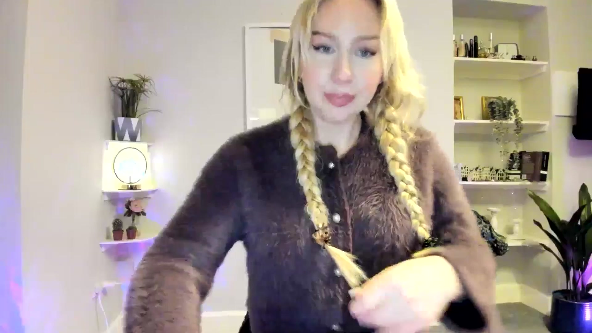 Gallery image thumbnail from British_Cutie's myfreecams stream on, 03/03/2026, 21:34 image 16 of 20