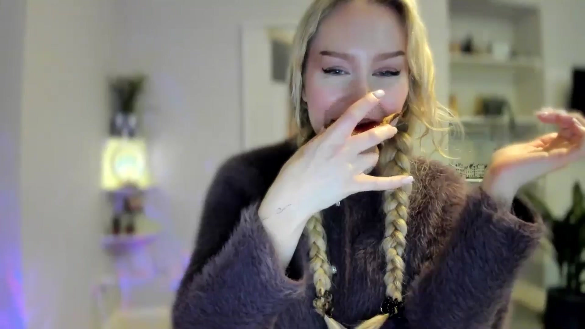 Gallery image thumbnail from British_Cutie's myfreecams stream on, 03/03/2026, 21:34 image 6 of 20