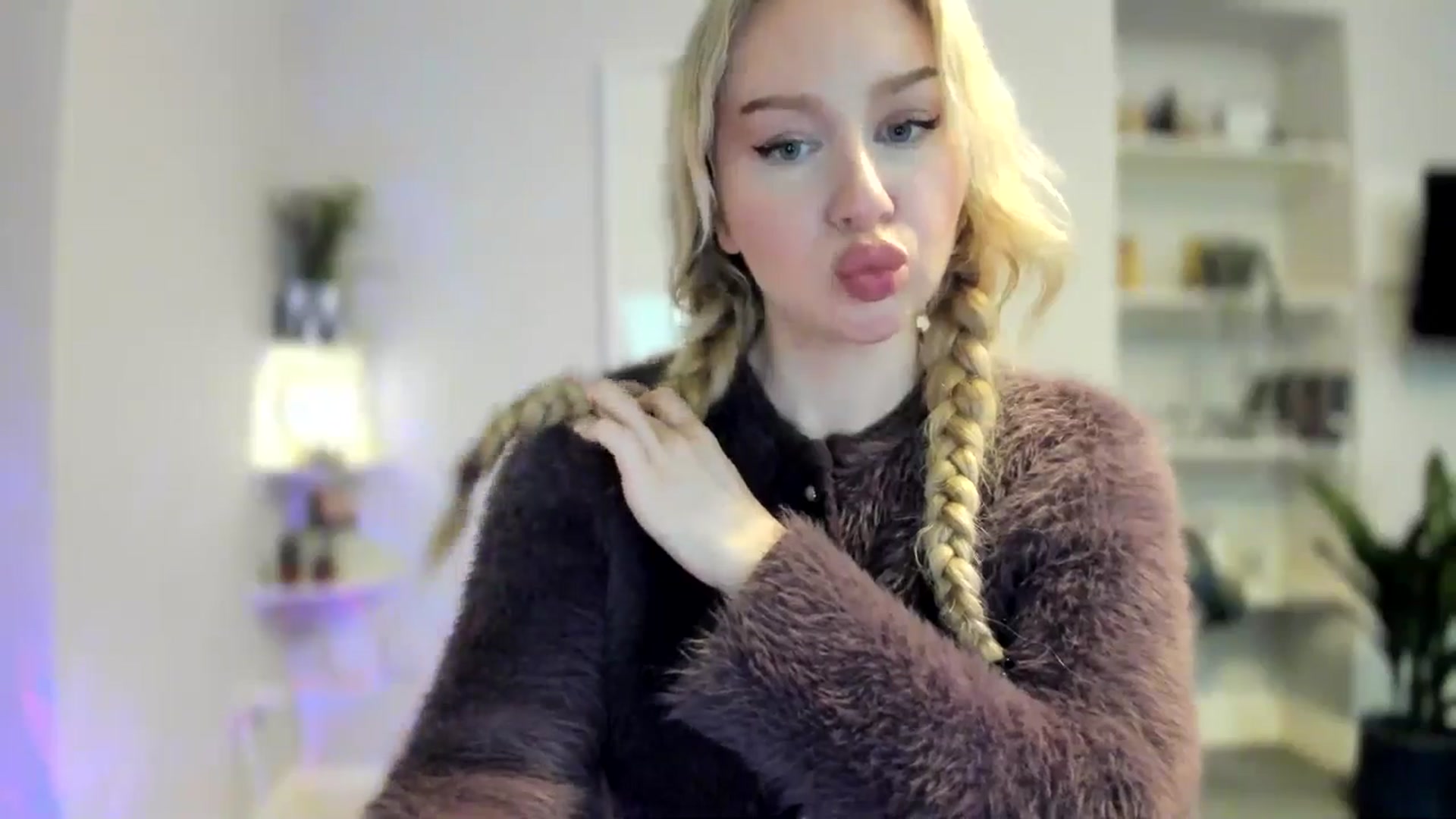 Gallery image thumbnail from British_Cutie's myfreecams stream on, 03/03/2026, 21:34 image 4 of 20