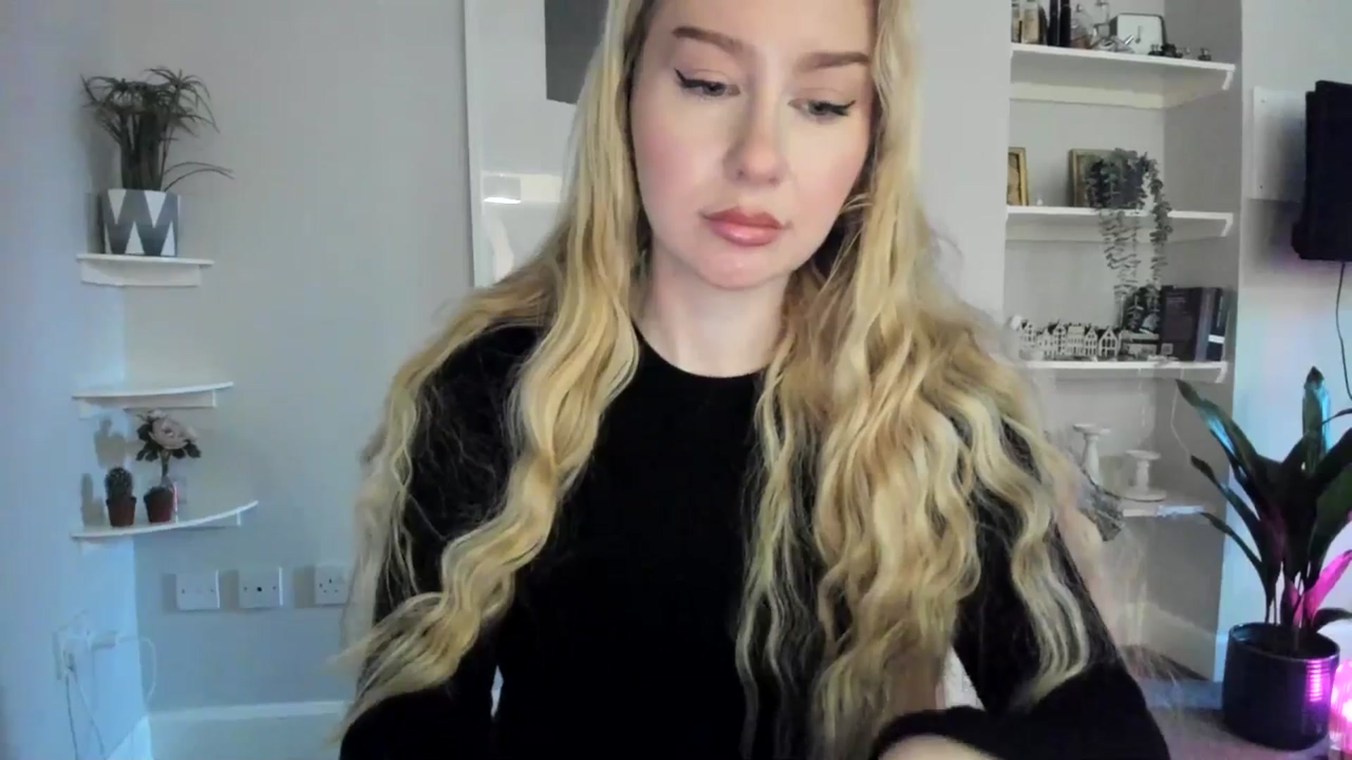 Gallery image thumbnail from British_Cutie's myfreecams stream on, 03/04/2026, 18:04 image 7 of 20