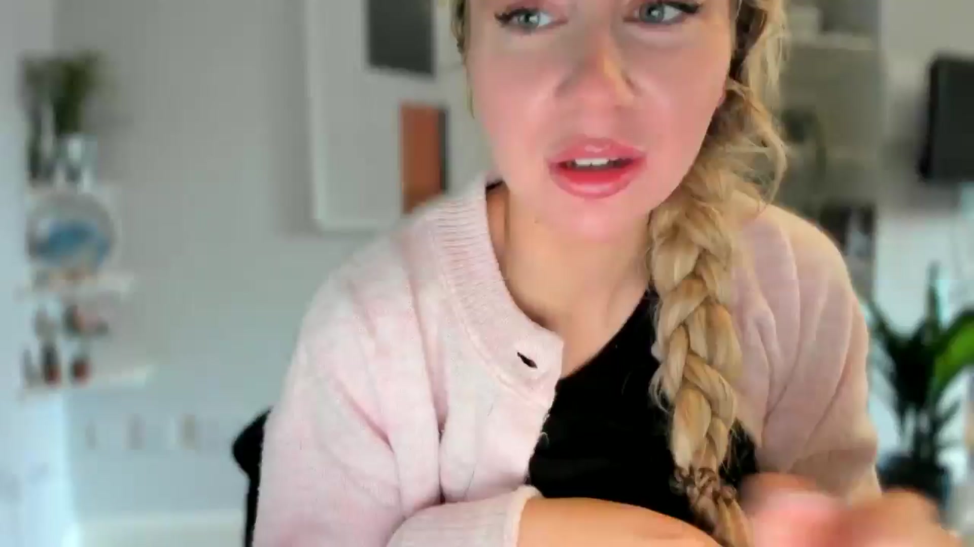 Gallery image thumbnail from British_Cutie's myfreecams stream on, 03/05/2026, 11:58 image 1 of 20