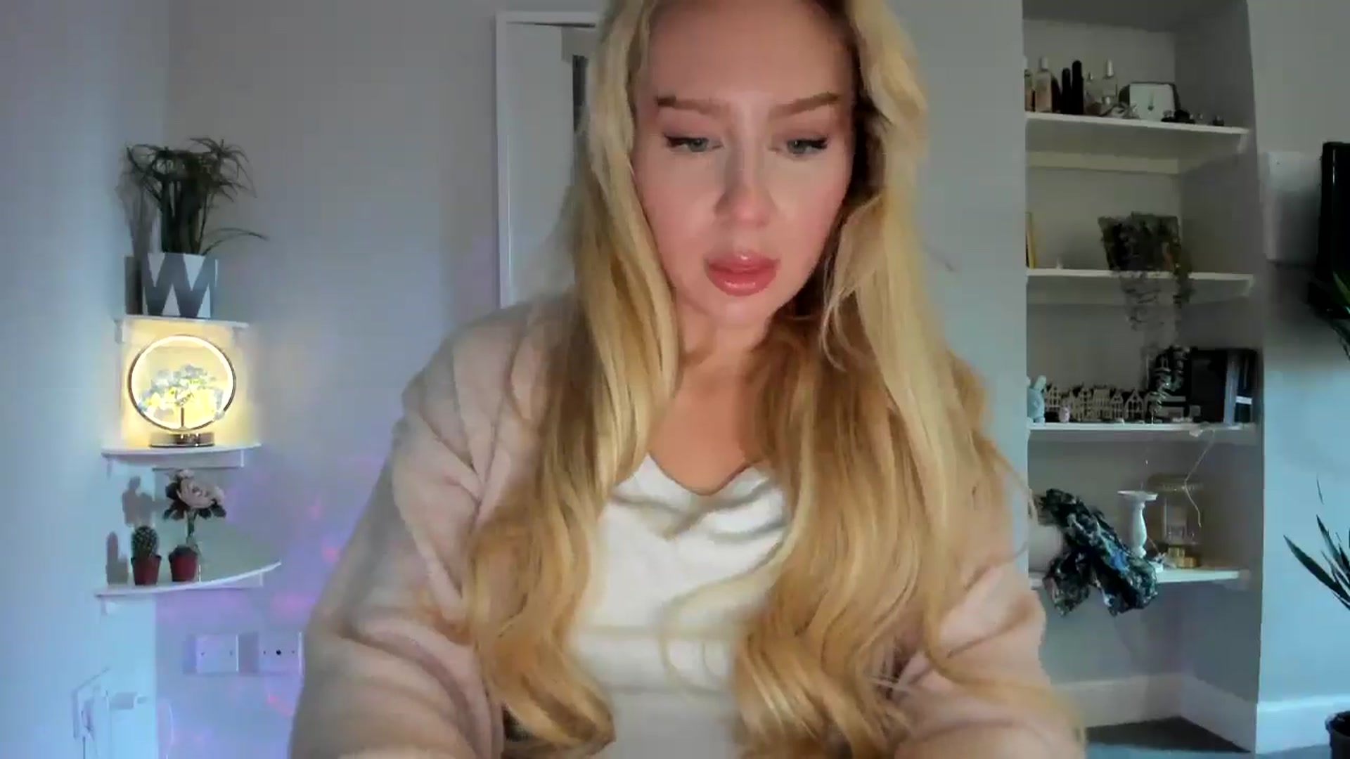 Gallery image thumbnail from British_Cutie's myfreecams stream on, 03/06/2026, 17:34 image 12 of 20