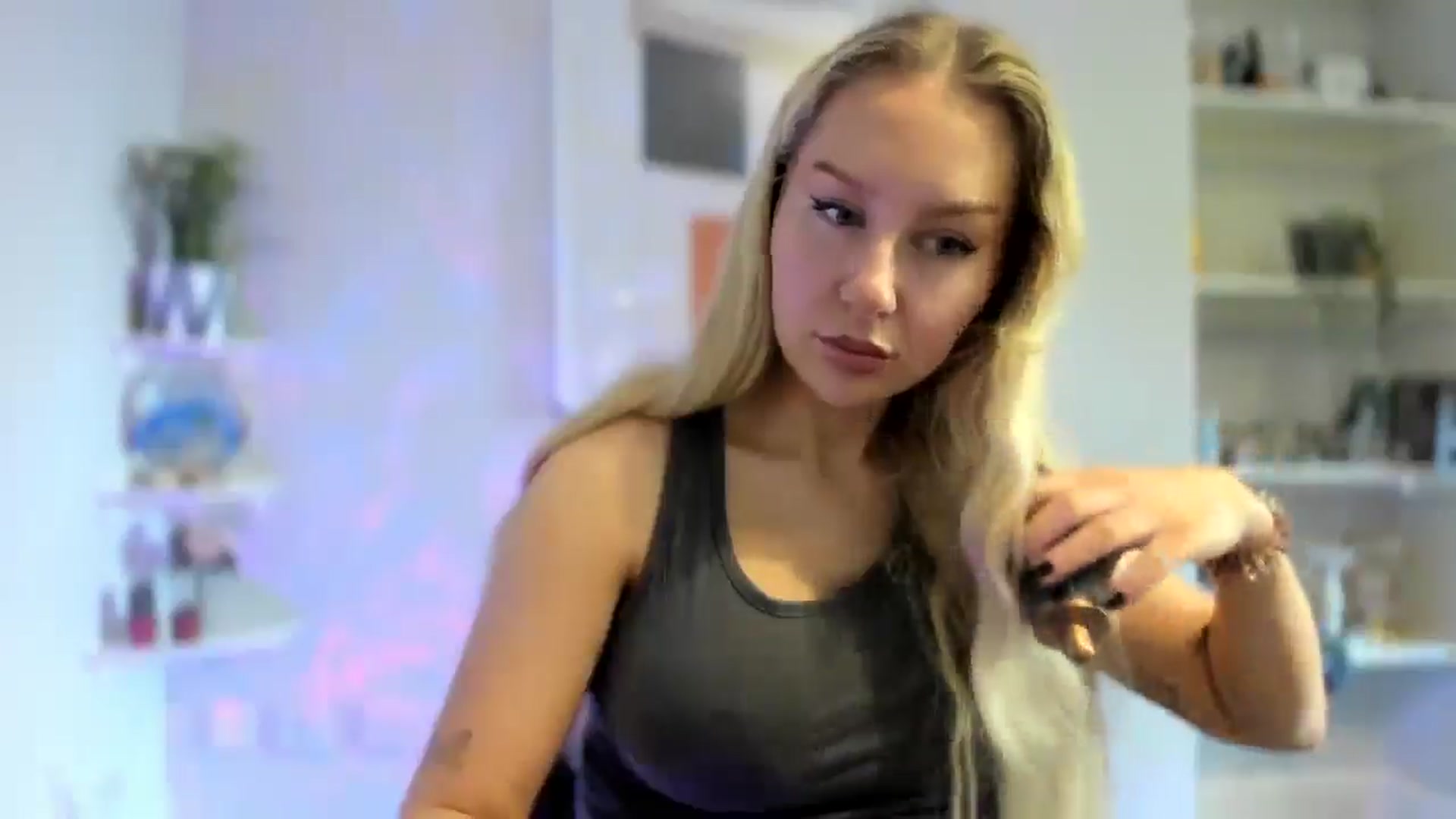 Gallery image thumbnail from British_Cutie's myfreecams stream on, 03/11/2026, 15:18 image 7 of 20