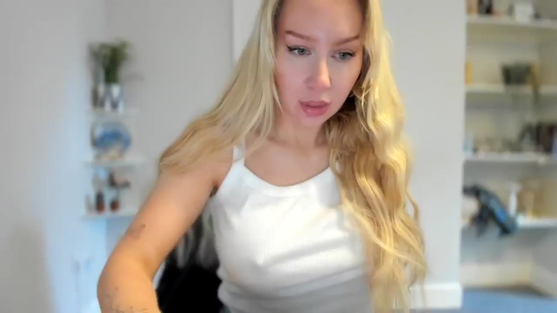 Gallery image thumbnail from British_Cutie's myfreecams stream on, 03/12/2026, 14:57 image 1 of 20