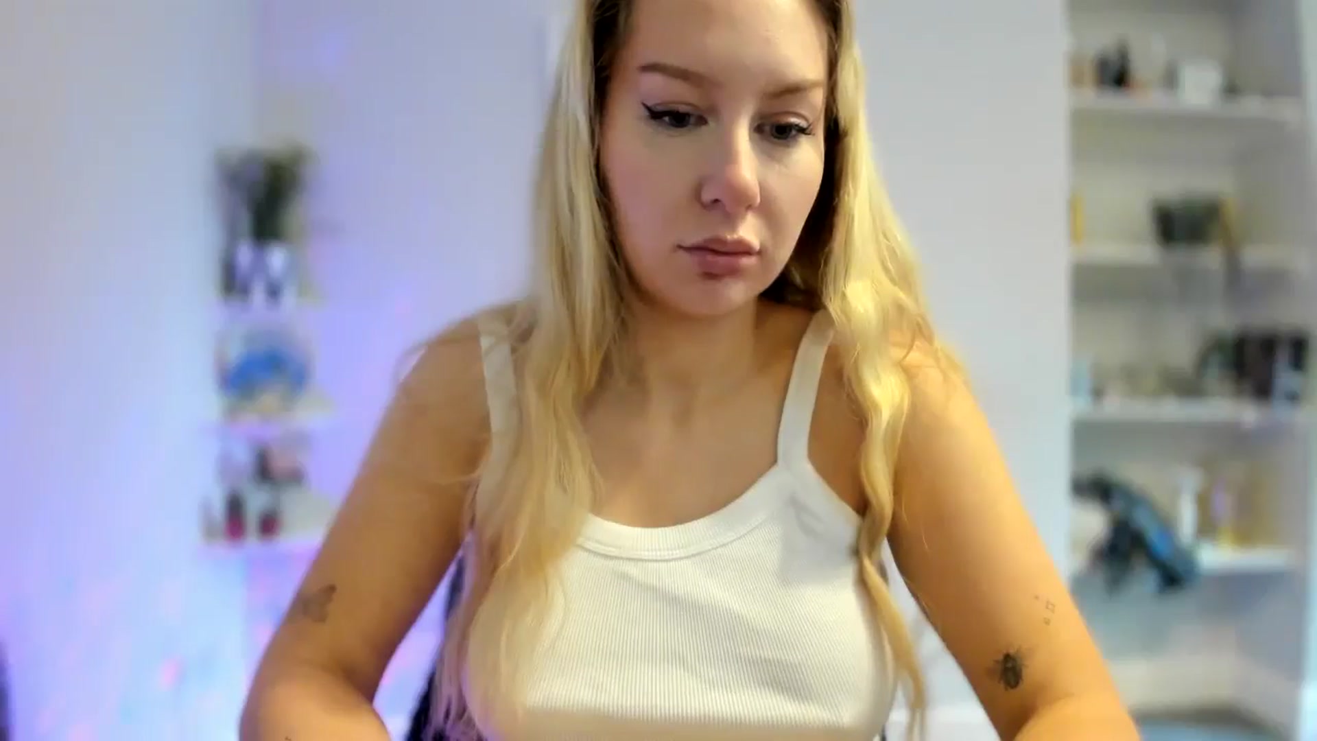 Gallery image thumbnail from British_Cutie's myfreecams stream on, 03/12/2026, 14:57 image 9 of 20