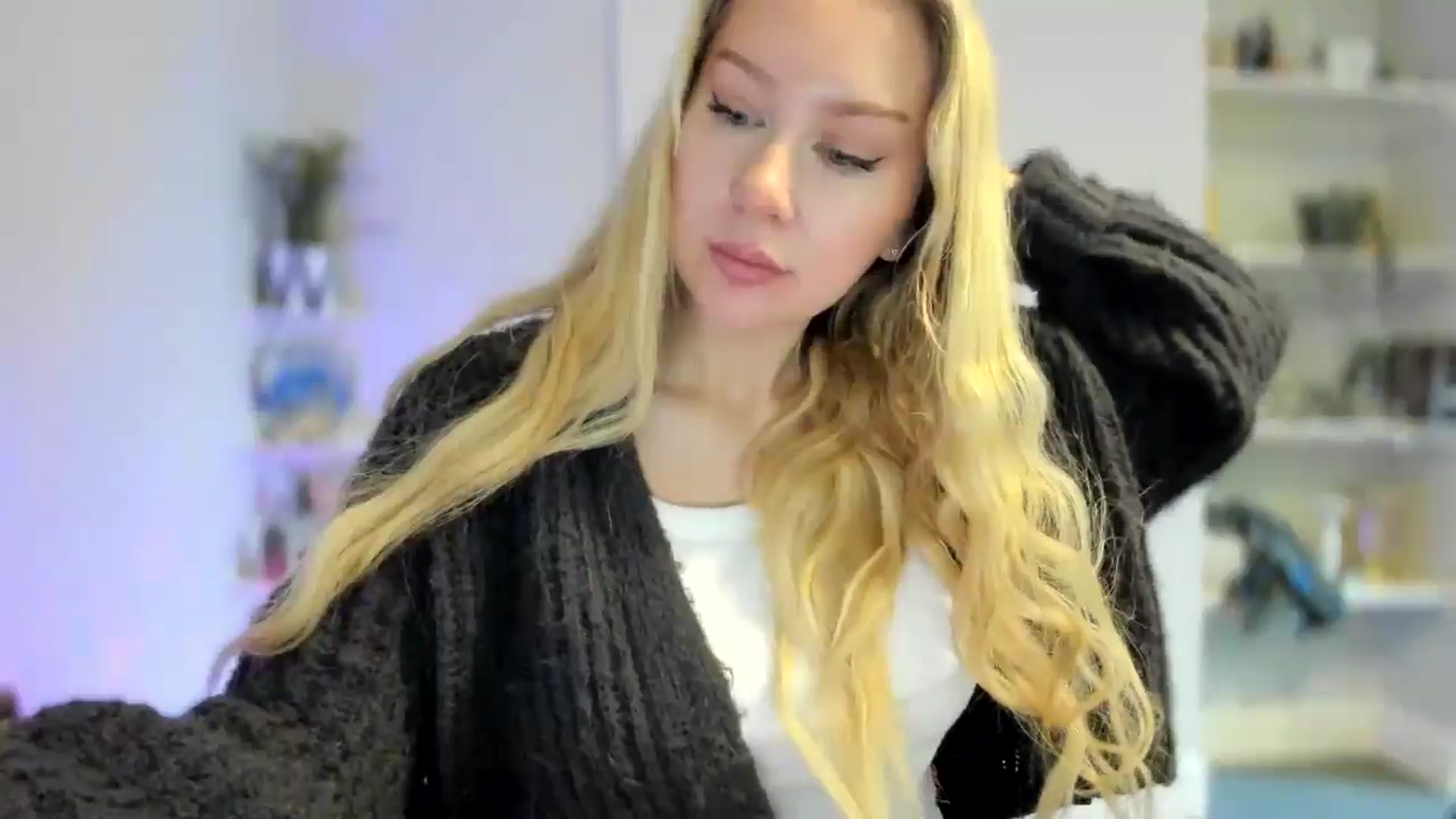 Gallery image thumbnail from British_Cutie's myfreecams stream on, 03/12/2026, 14:57 image 20 of 20