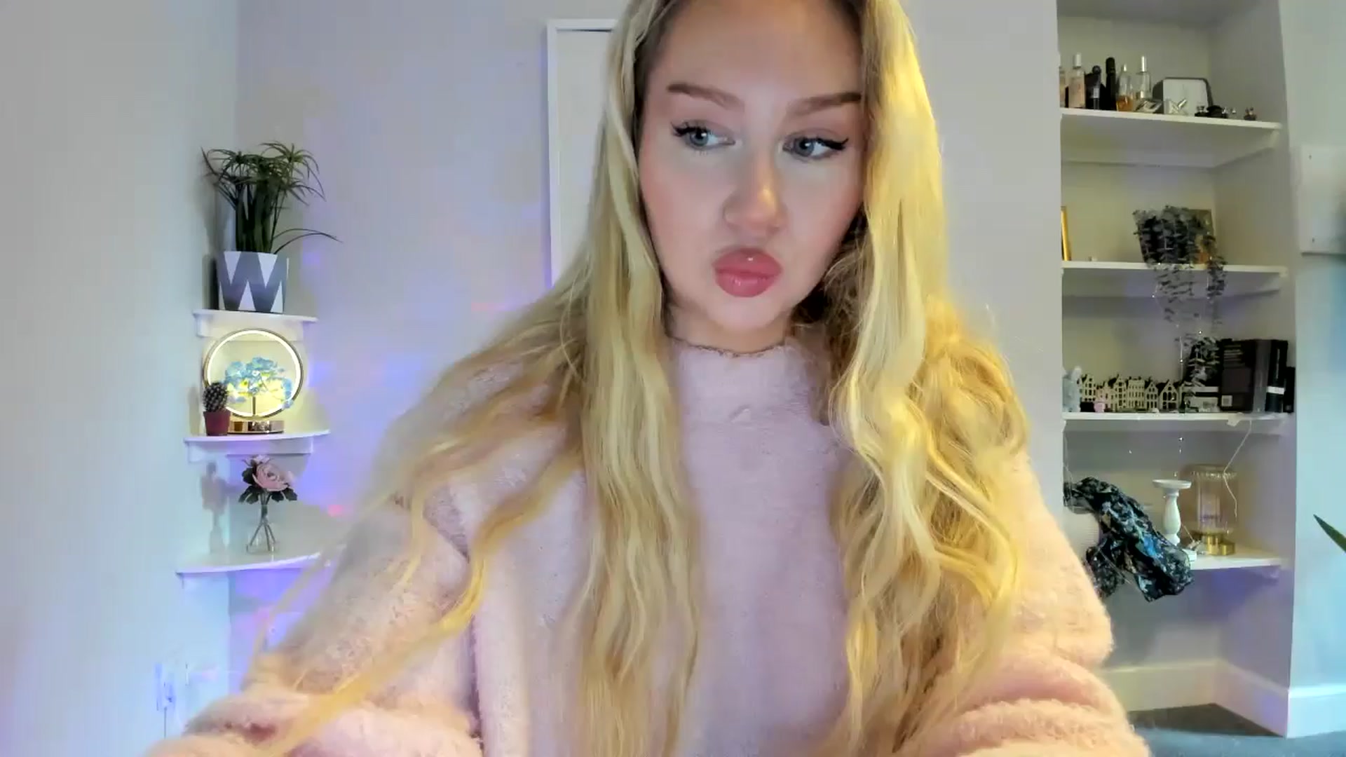 Gallery image thumbnail from British_Cutie's myfreecams stream on, 03/16/2026, 11:03 image 10 of 20