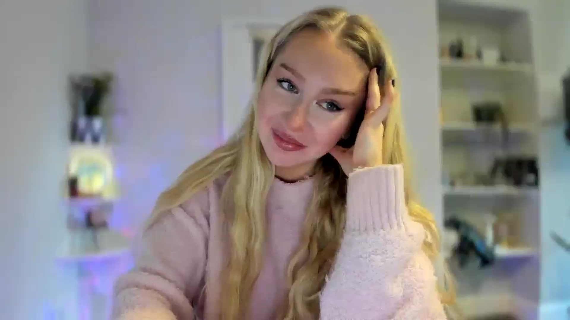 Gallery image thumbnail from British_Cutie's myfreecams stream on, 03/16/2026, 11:03 image 3 of 20
