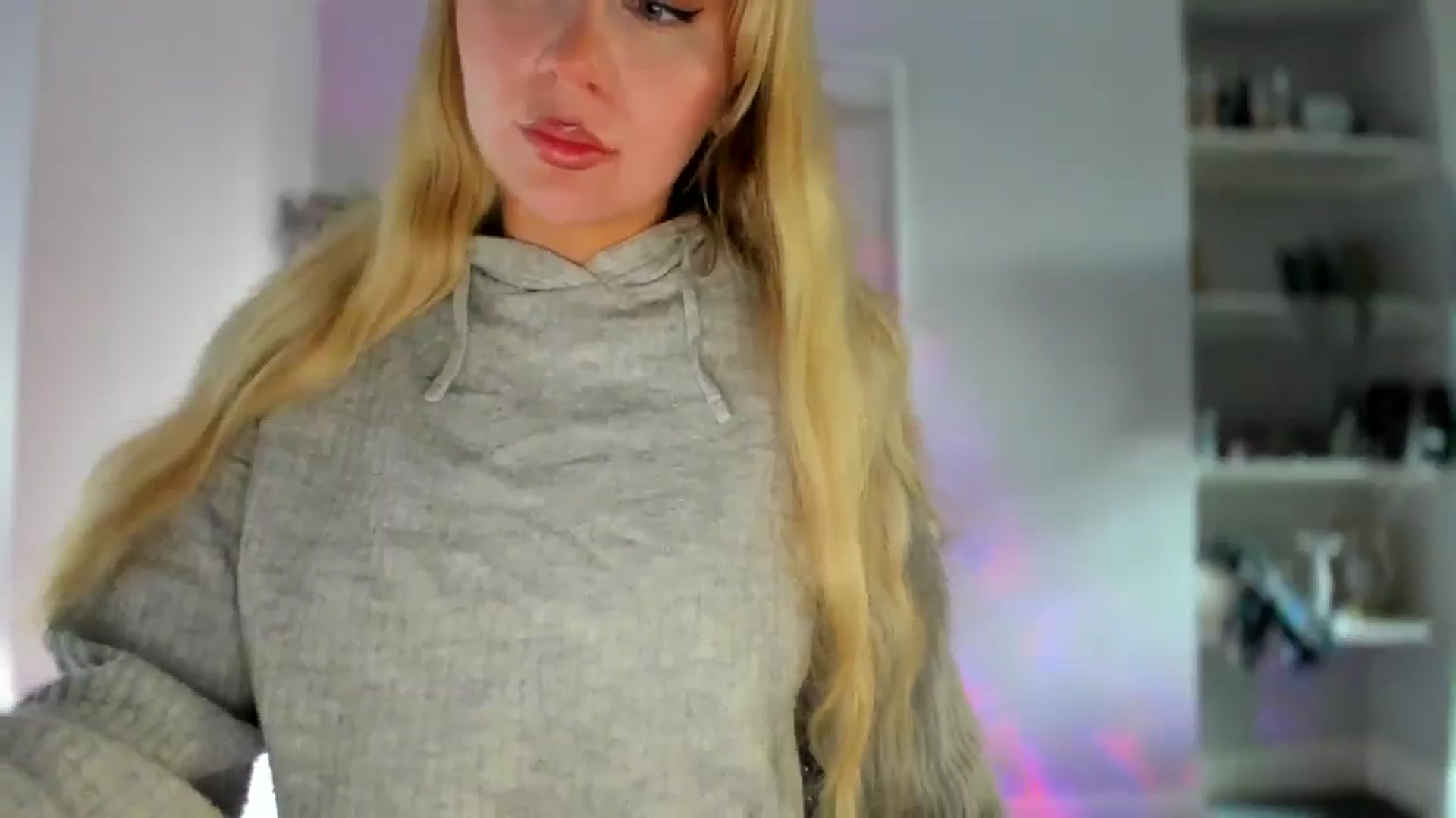 Gallery image thumbnail from British_Cutie's myfreecams stream on, 03/18/2026, 11:43 image 16 of 20