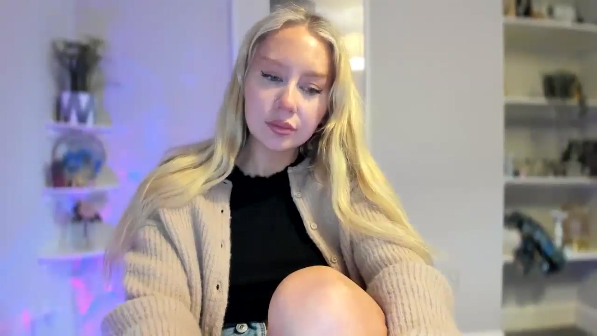 Gallery image thumbnail from British_Cutie's myfreecams stream on, 03/18/2026, 16:37 image 4 of 20