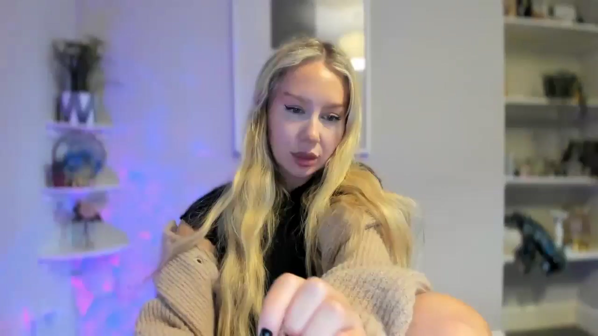 Gallery image thumbnail from British_Cutie's myfreecams stream on, 03/18/2026, 16:37 image 2 of 20