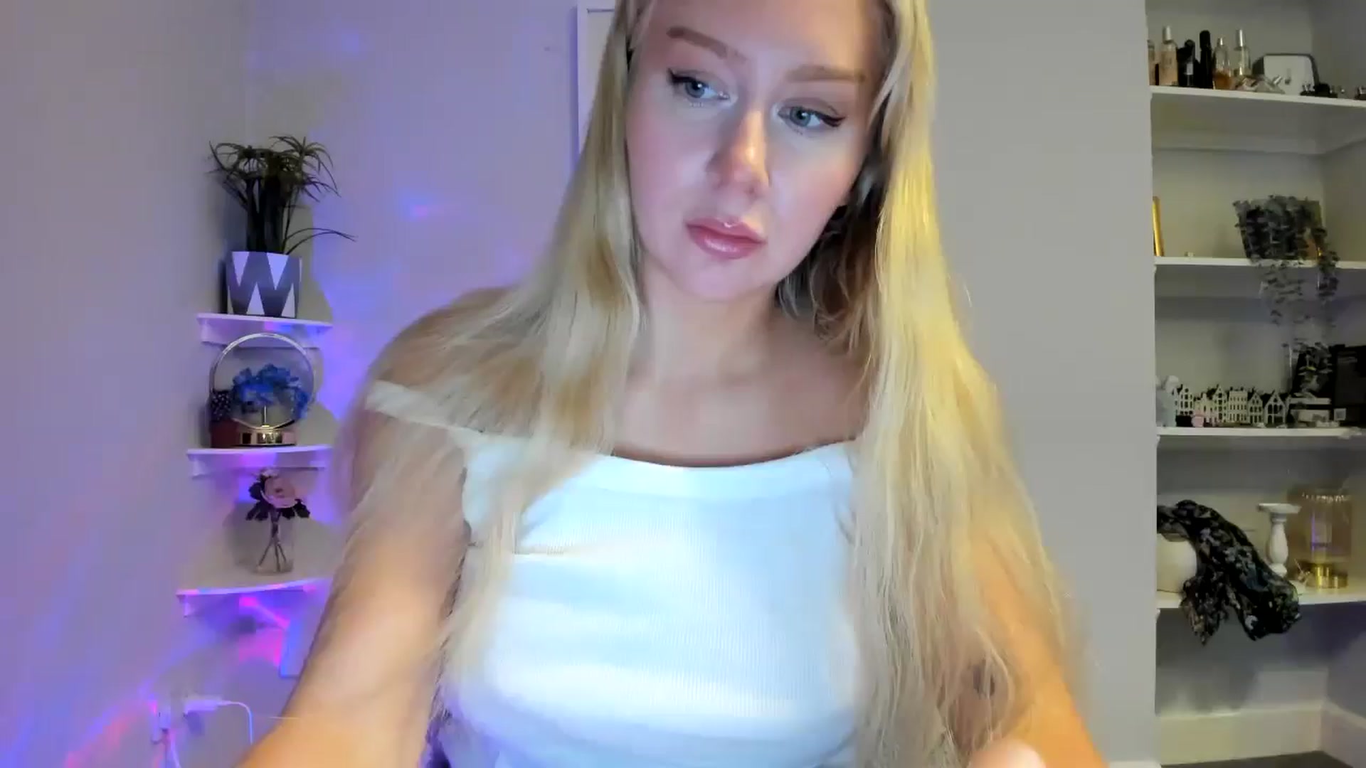 Gallery image thumbnail from British_Cutie's myfreecams stream on, 03/18/2026, 18:46 image 14 of 20