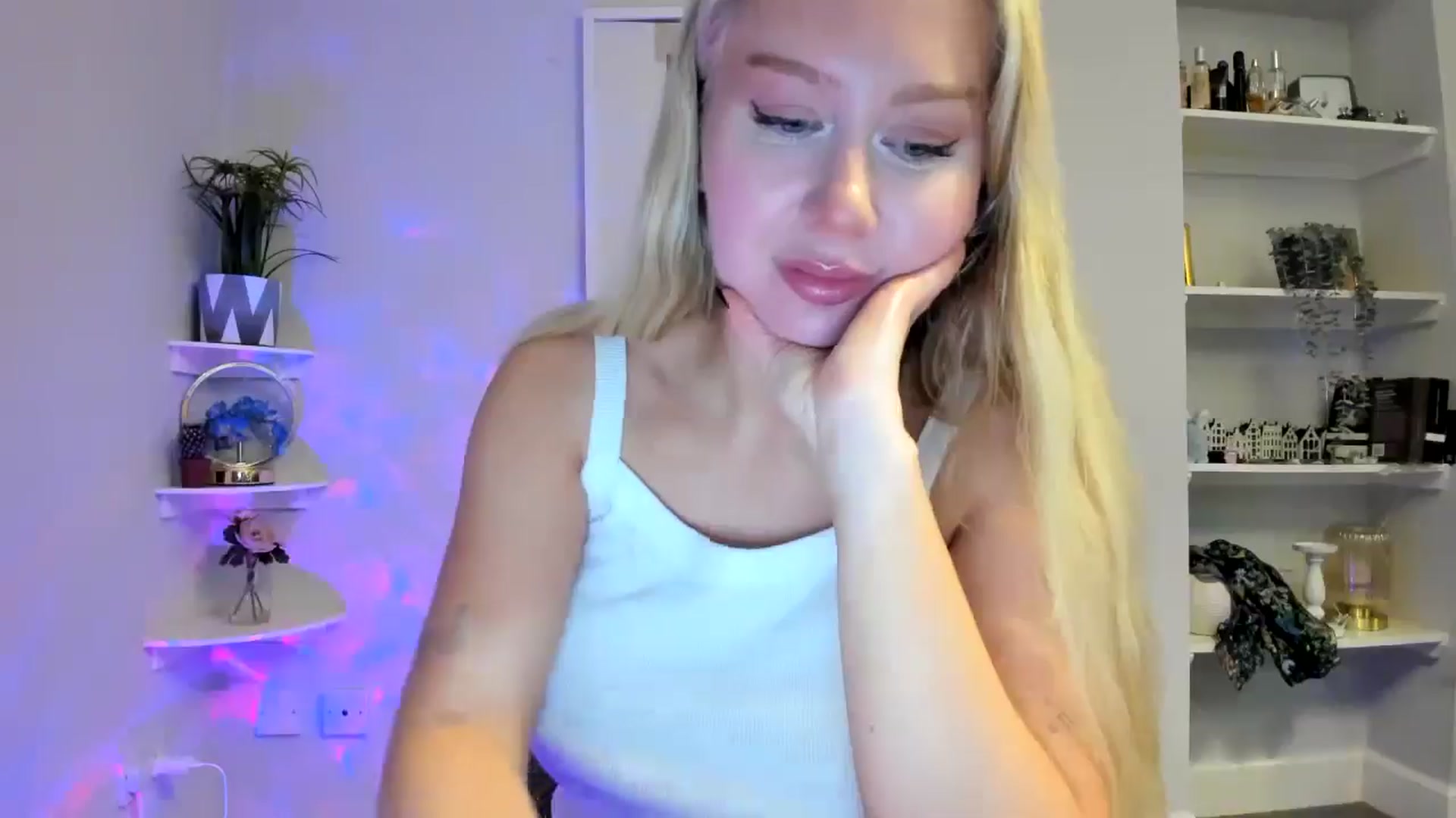 Gallery image thumbnail from British_Cutie's myfreecams stream on, 03/18/2026, 18:46 image 4 of 20