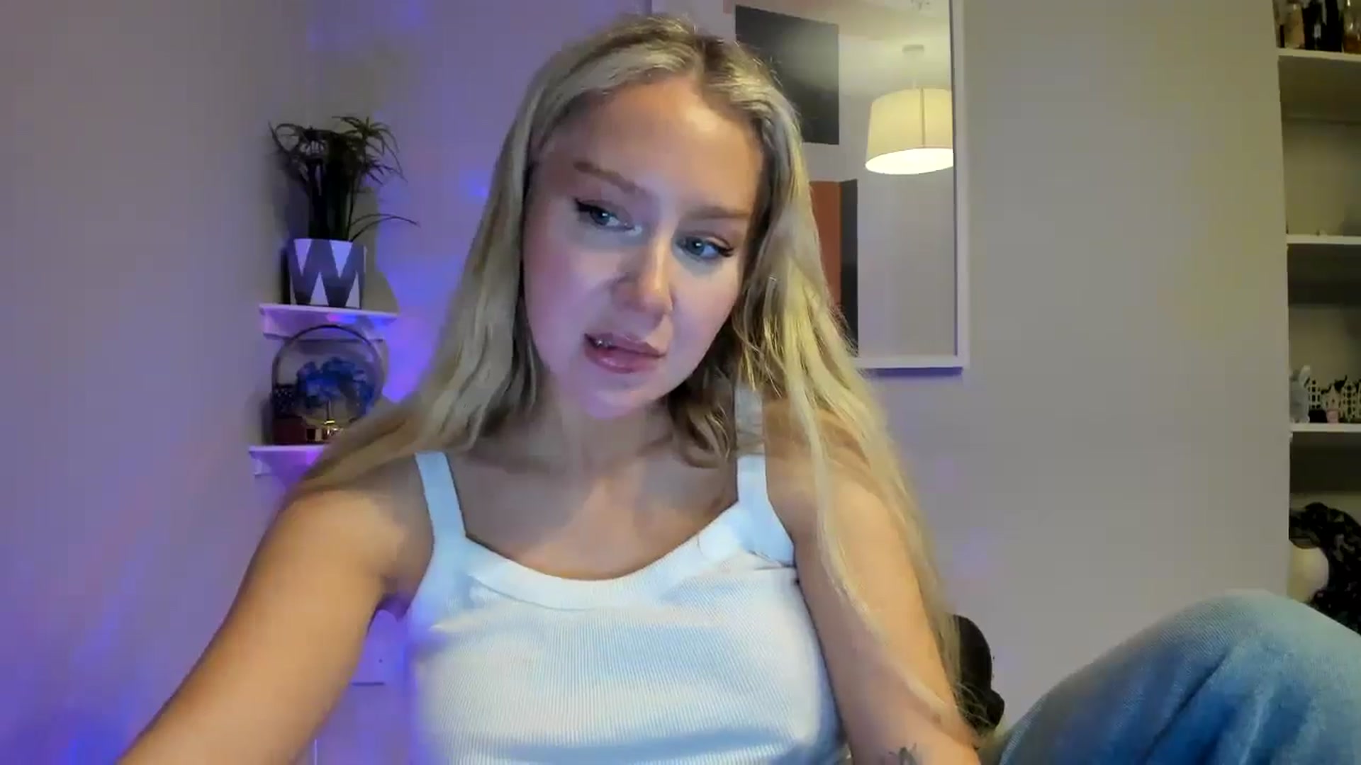 Gallery image thumbnail from British_Cutie's myfreecams stream on, 03/18/2026, 20:36 image 18 of 20