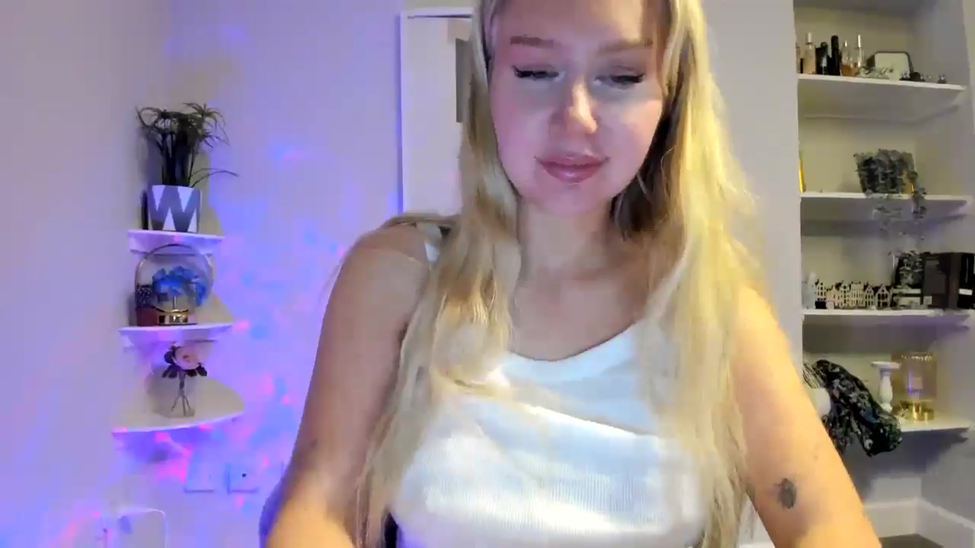 Gallery image thumbnail from British_Cutie's myfreecams stream on, 03/18/2026, 20:36 image 10 of 20
