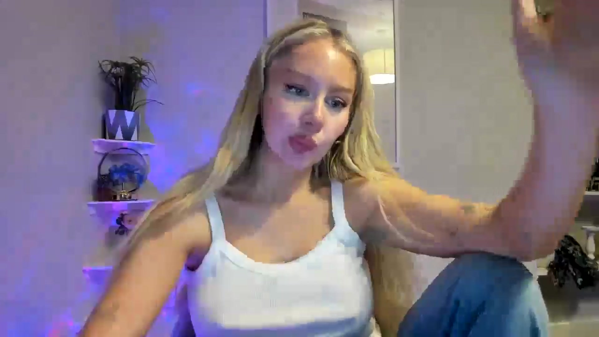 Gallery image thumbnail from British_Cutie's myfreecams stream on, 03/18/2026, 20:36 image 7 of 20