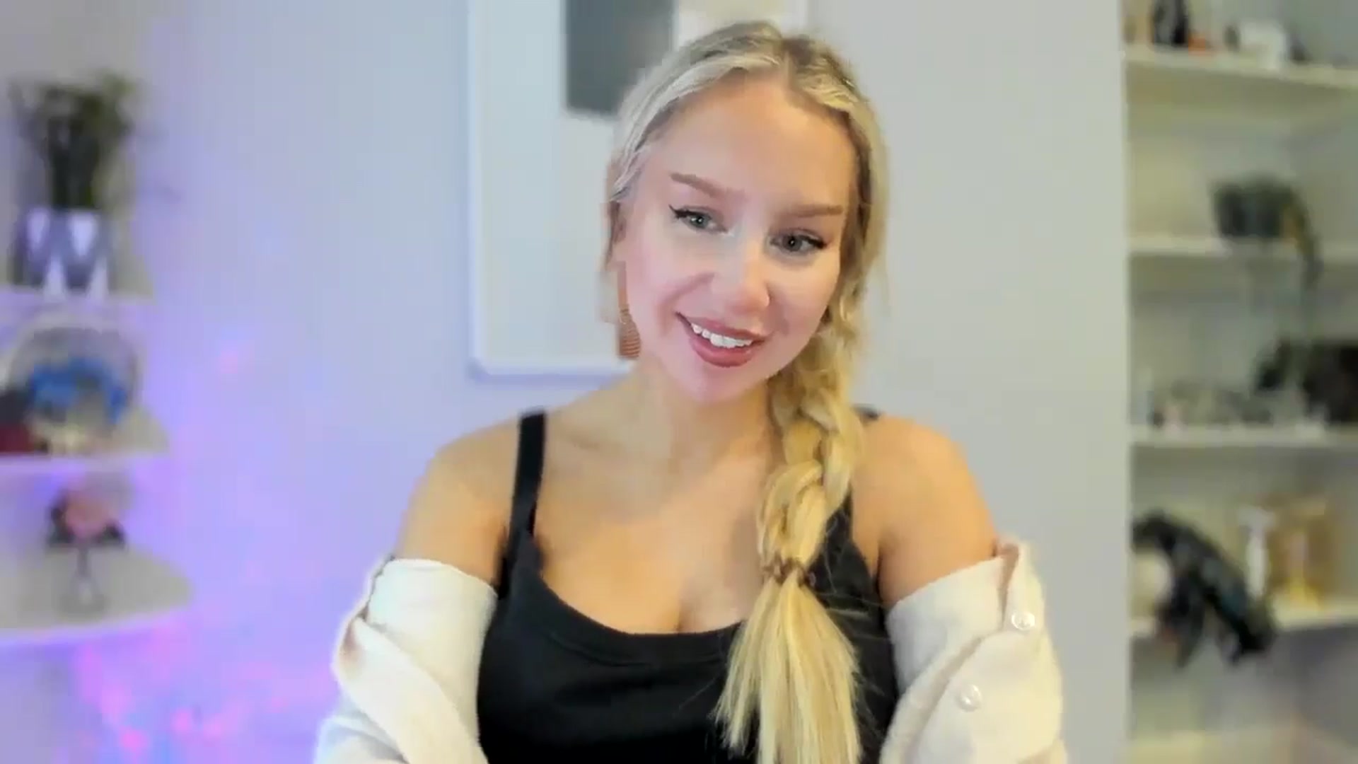 Gallery image thumbnail from British_Cutie's myfreecams stream on, 03/19/2026, 15:25 image 11 of 20