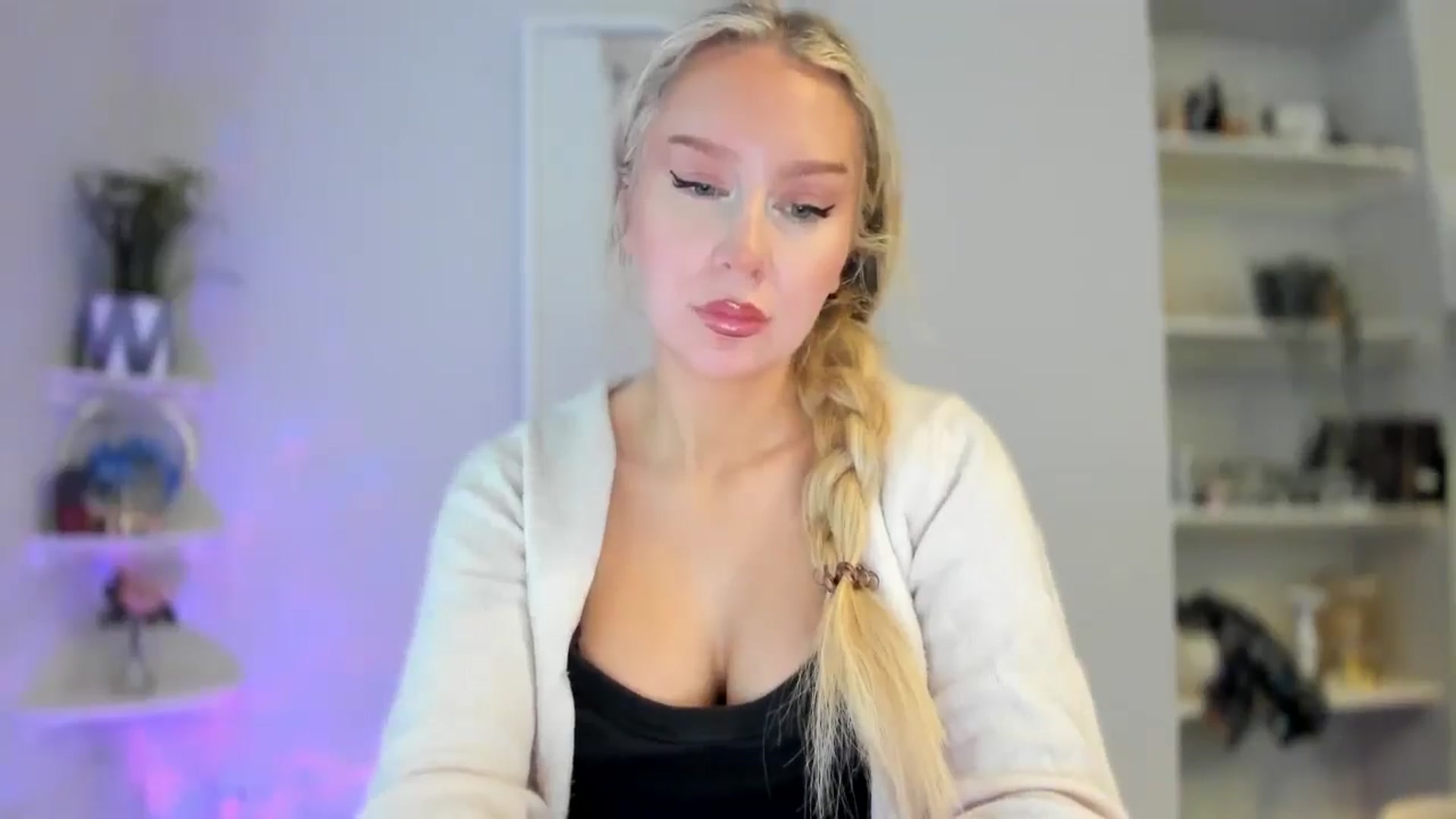 Gallery image thumbnail from British_Cutie's myfreecams stream on, 03/19/2026, 15:25 image 7 of 20