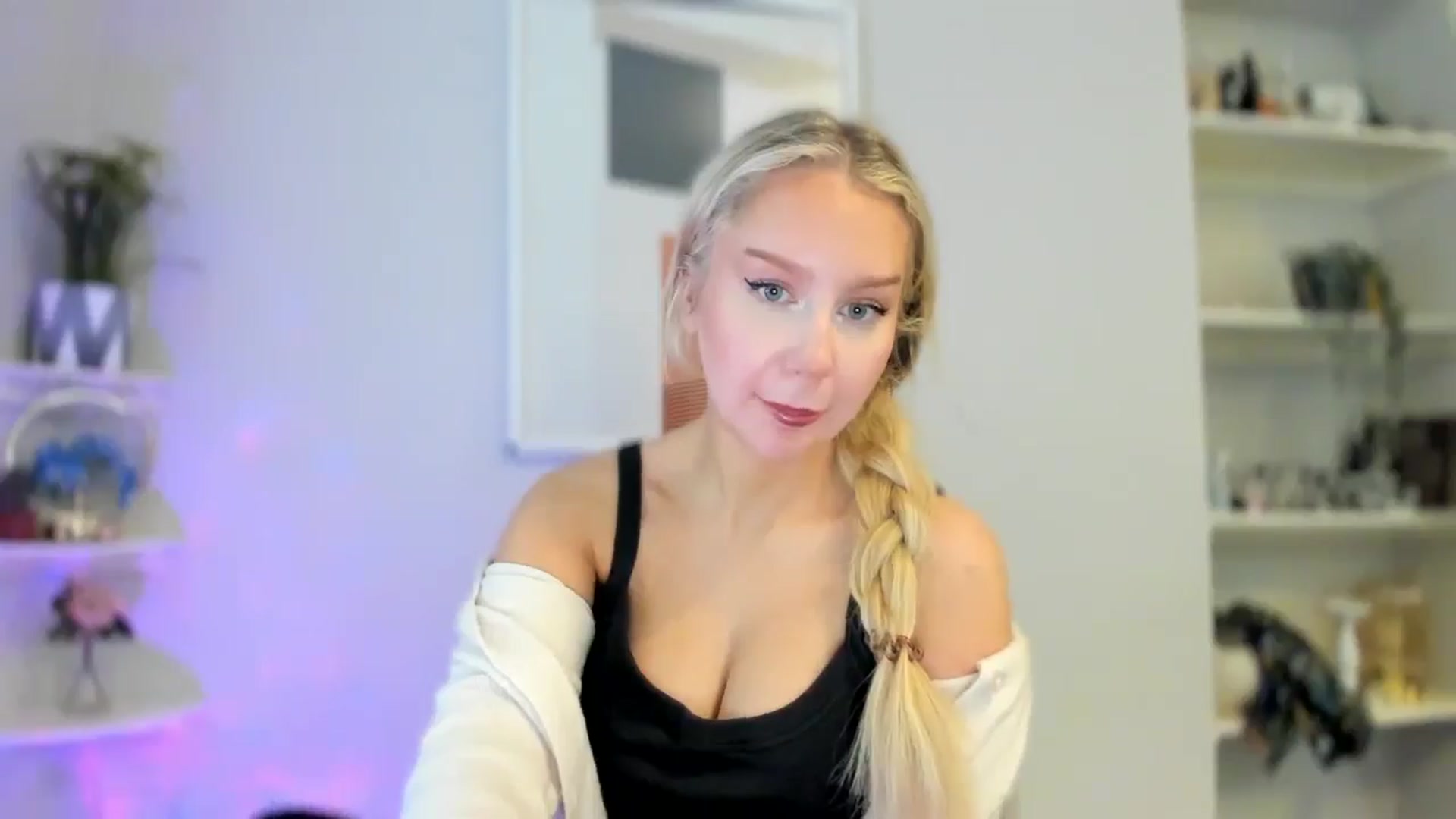 Gallery image thumbnail from British_Cutie's myfreecams stream on, 03/19/2026, 15:25 image 9 of 20