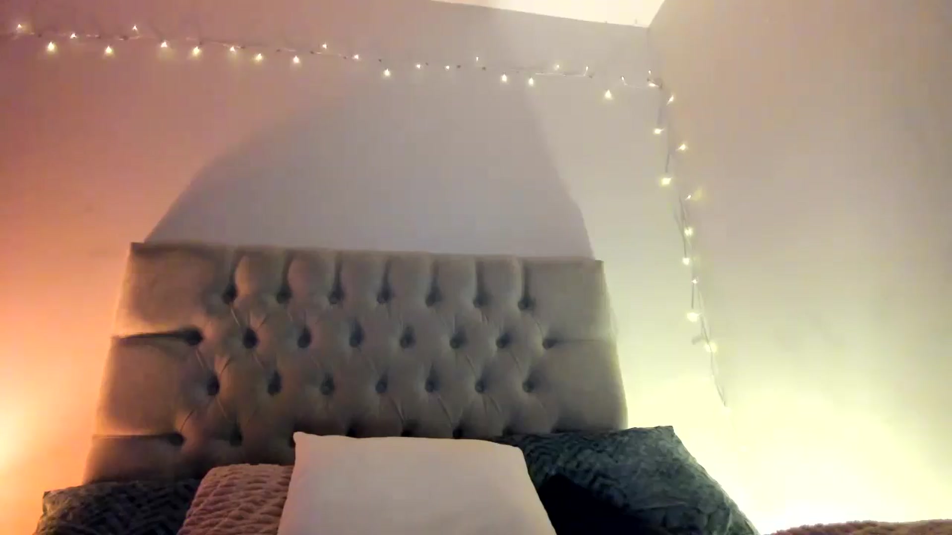 Gallery image thumbnail from British_Cutie's myfreecams stream on, 03/19/2026, 21:53 image 19 of 20