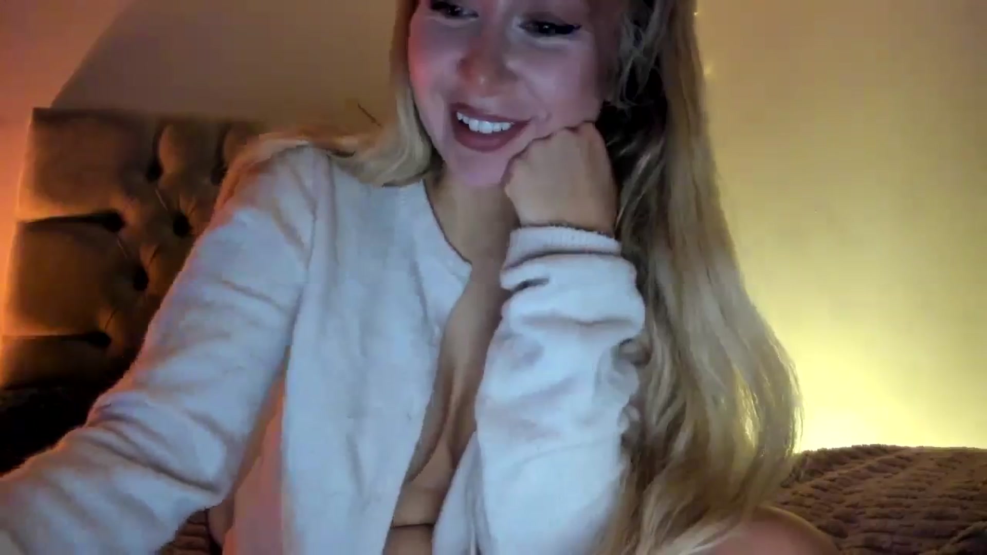 Gallery image thumbnail from British_Cutie's myfreecams stream on, 03/19/2026, 21:53 image 18 of 20