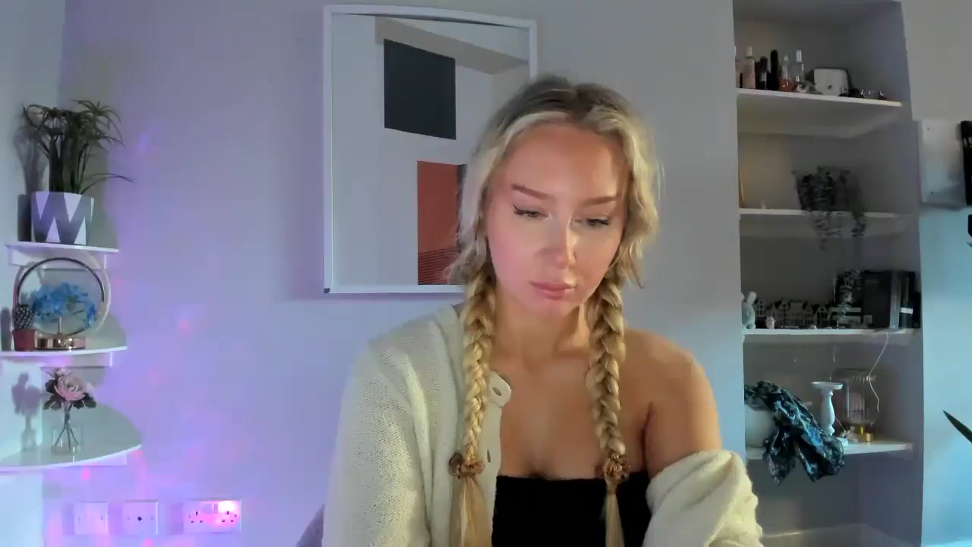 Gallery image thumbnail from British_Cutie's myfreecams stream on, 03/20/2026, 13:05 image 16 of 20